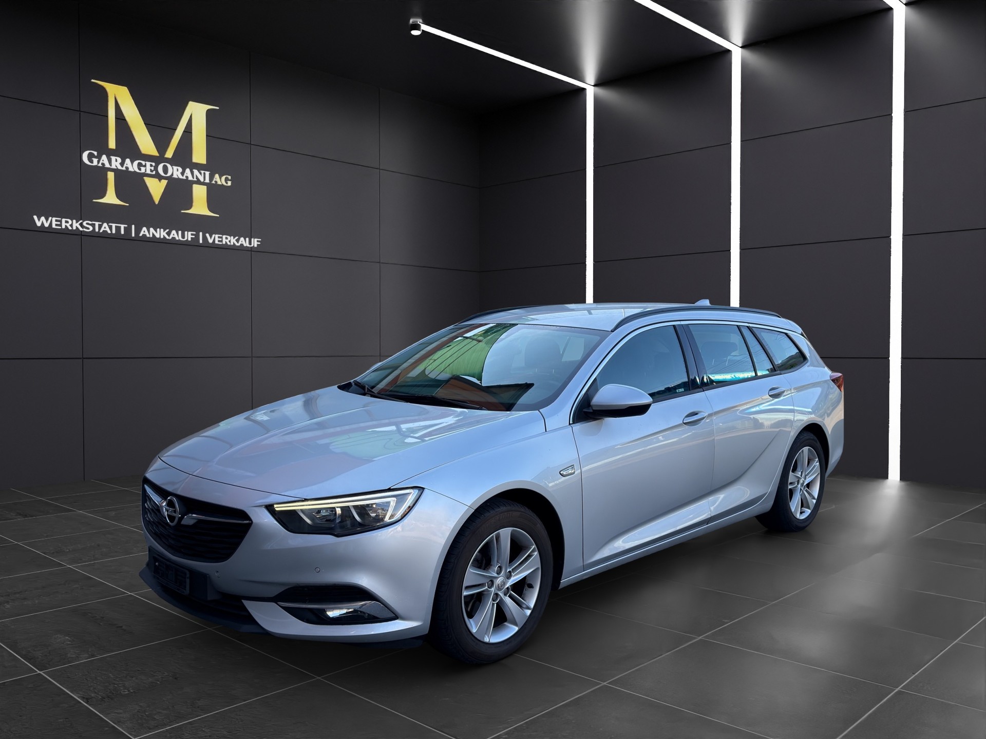 OPEL Insignia 1.5 T Sports Tourer Edition