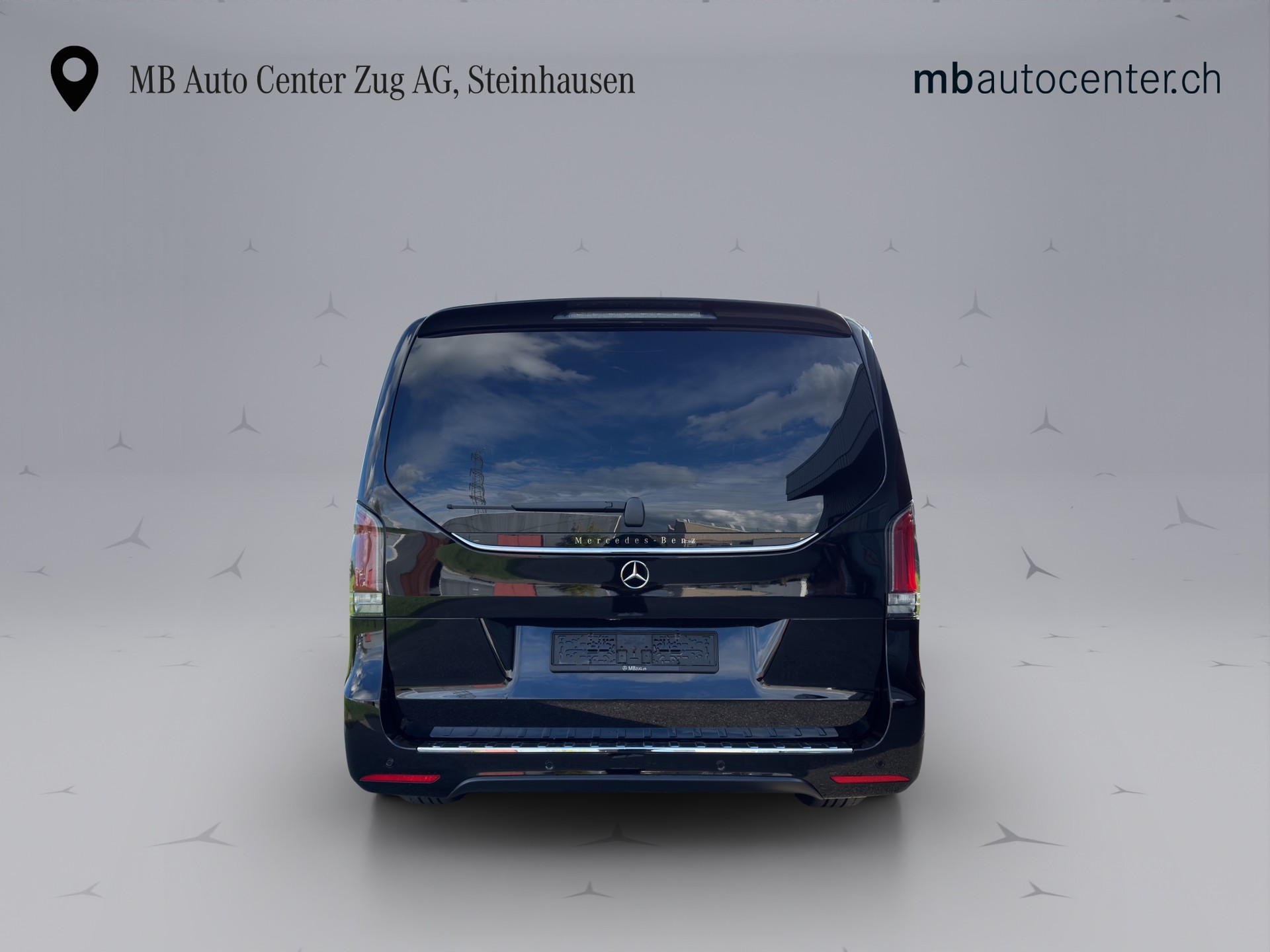 MERCEDES-BENZ V 250 d AMG Line L 4Matic - Facelift-image-4