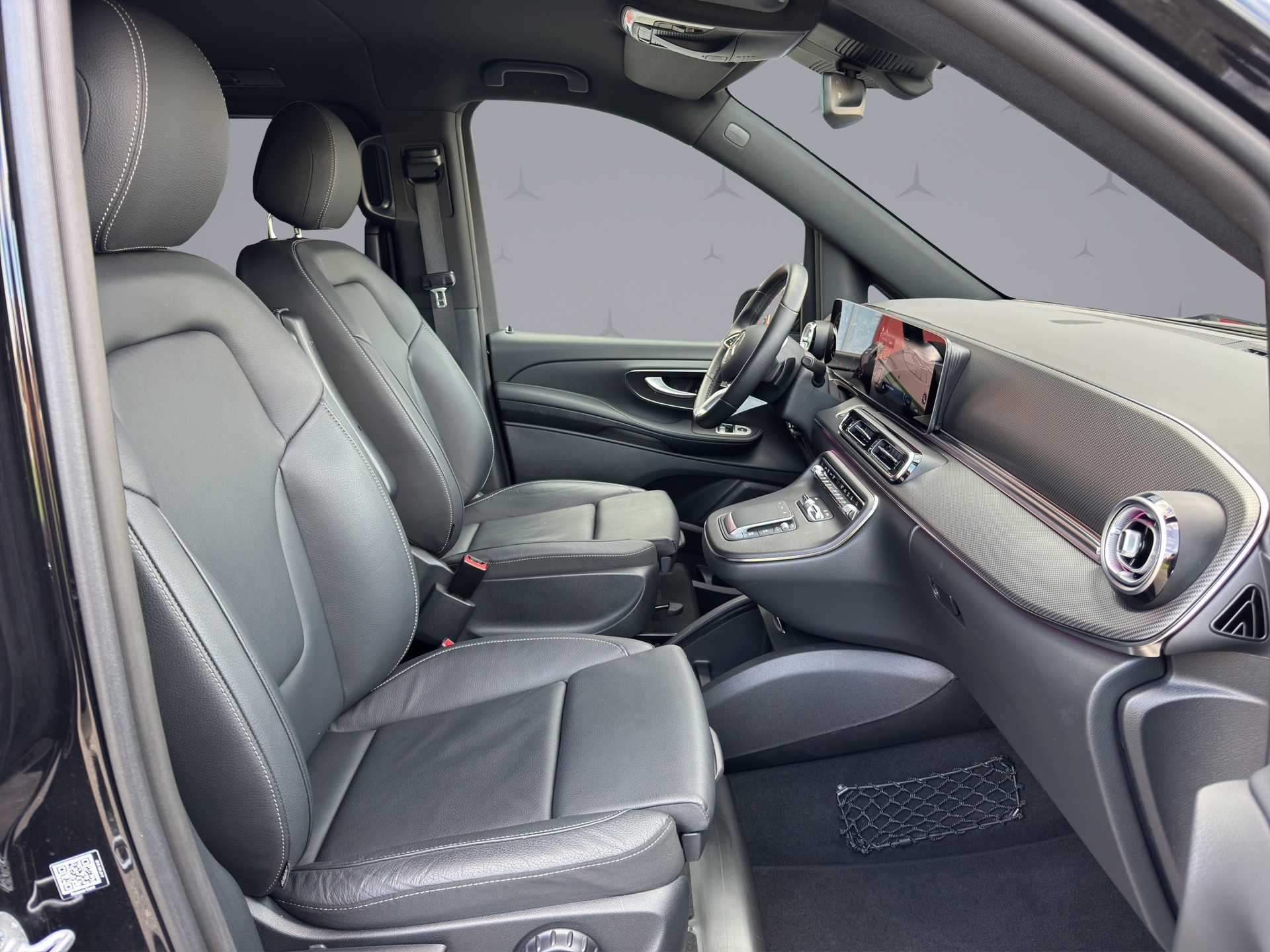 MERCEDES-BENZ V 250 d AMG Line L 4Matic - Facelift-image-16