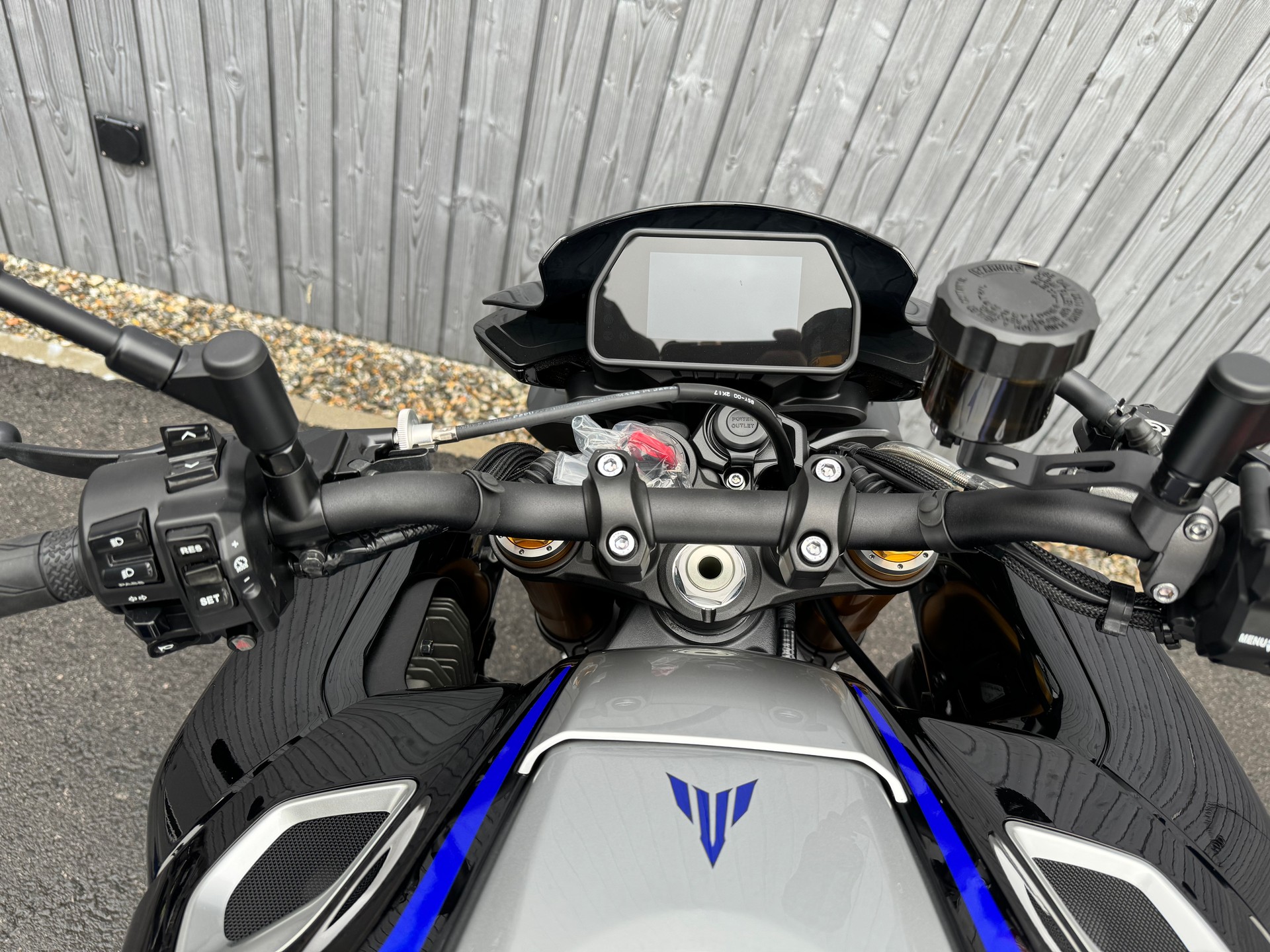 YAMAHA MT-10 SP ABS-image-6