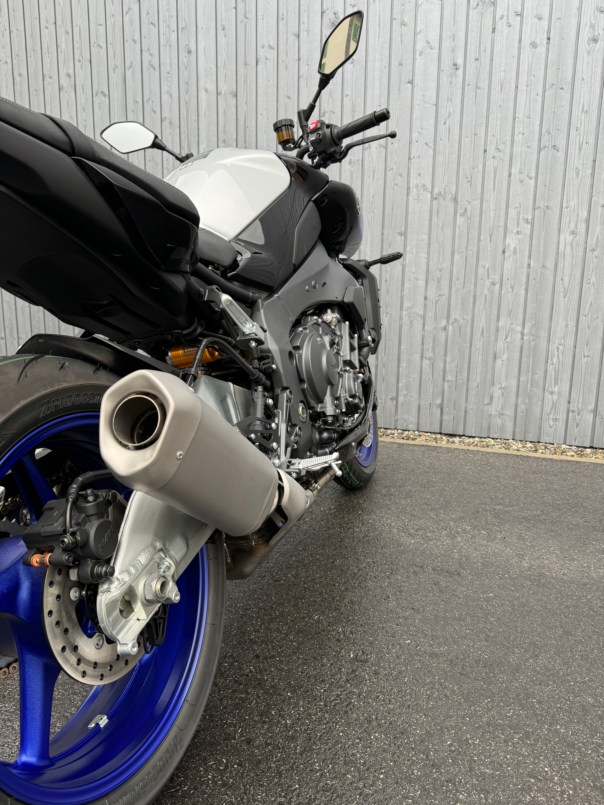 YAMAHA MT-10 SP ABS-image-3