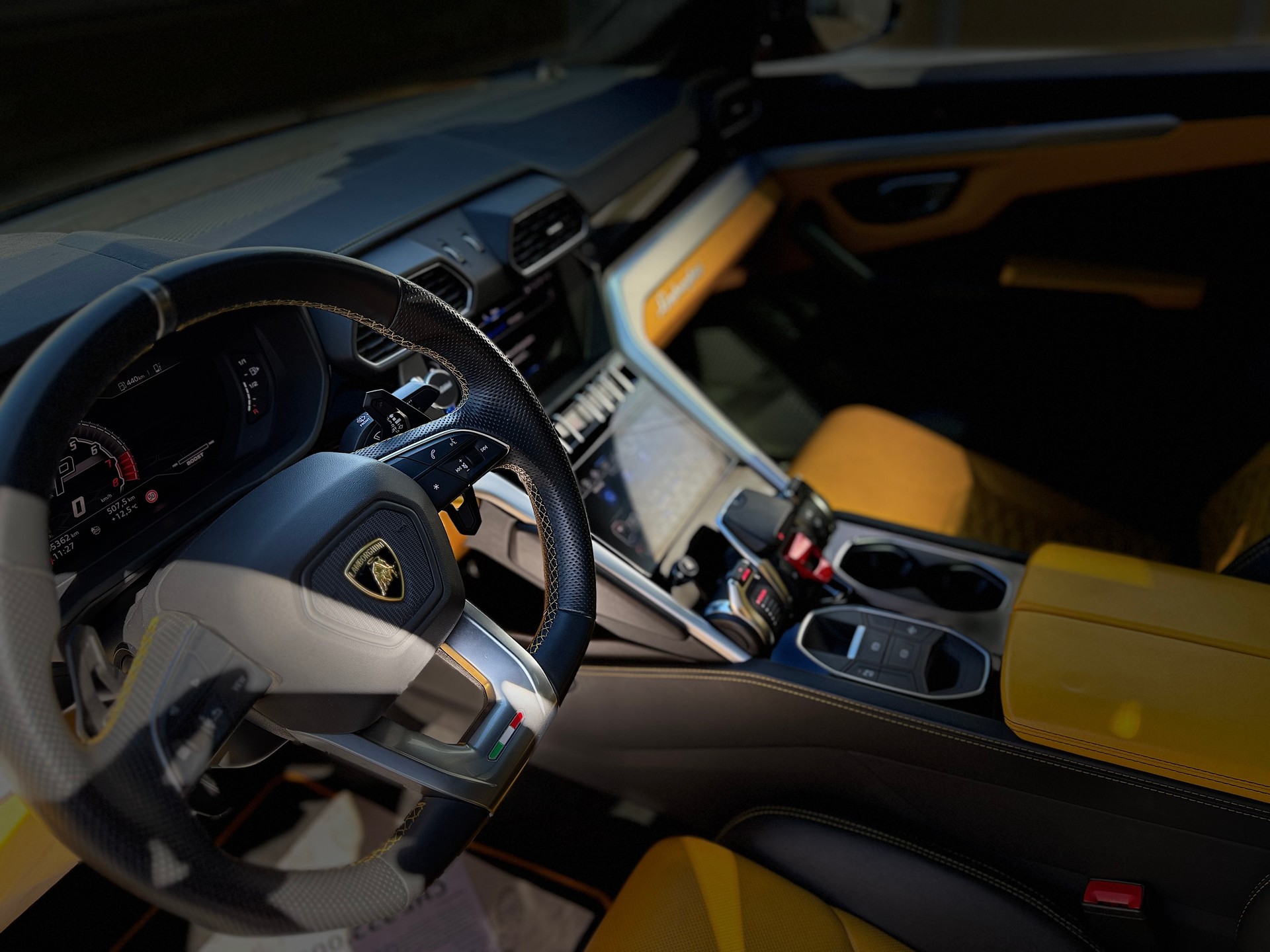 LAMBORGHINI Urus E-Gear-image-20