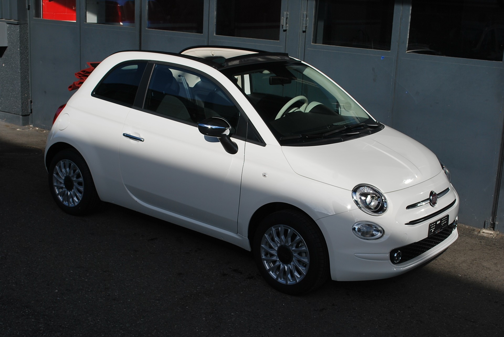 FIAT 500 1.0 N3 MildHybrid Swiss Edition-image-5