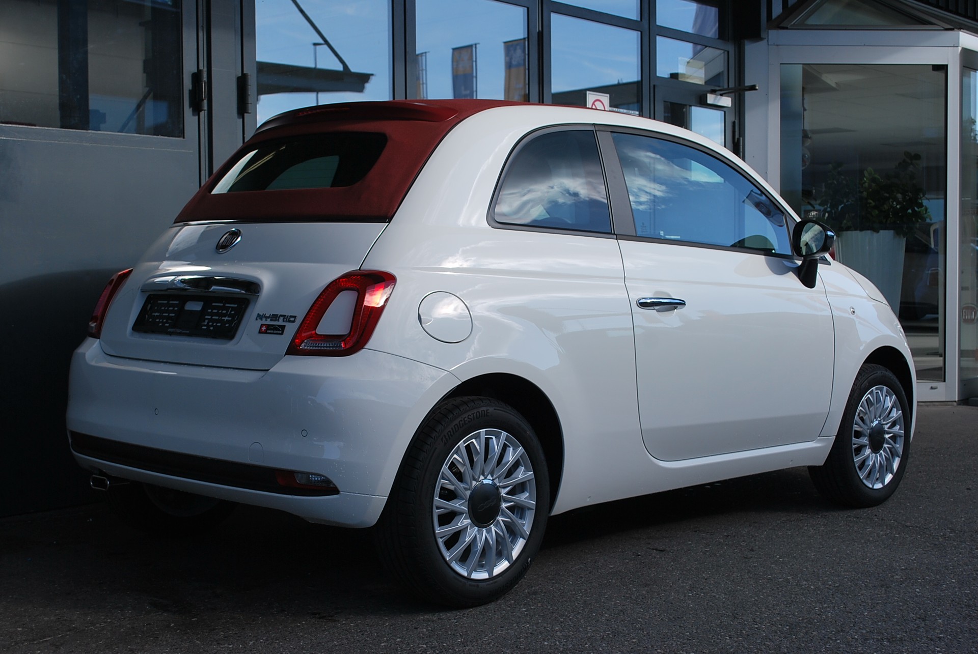 FIAT 500 1.0 N3 MildHybrid Swiss Edition-image-3