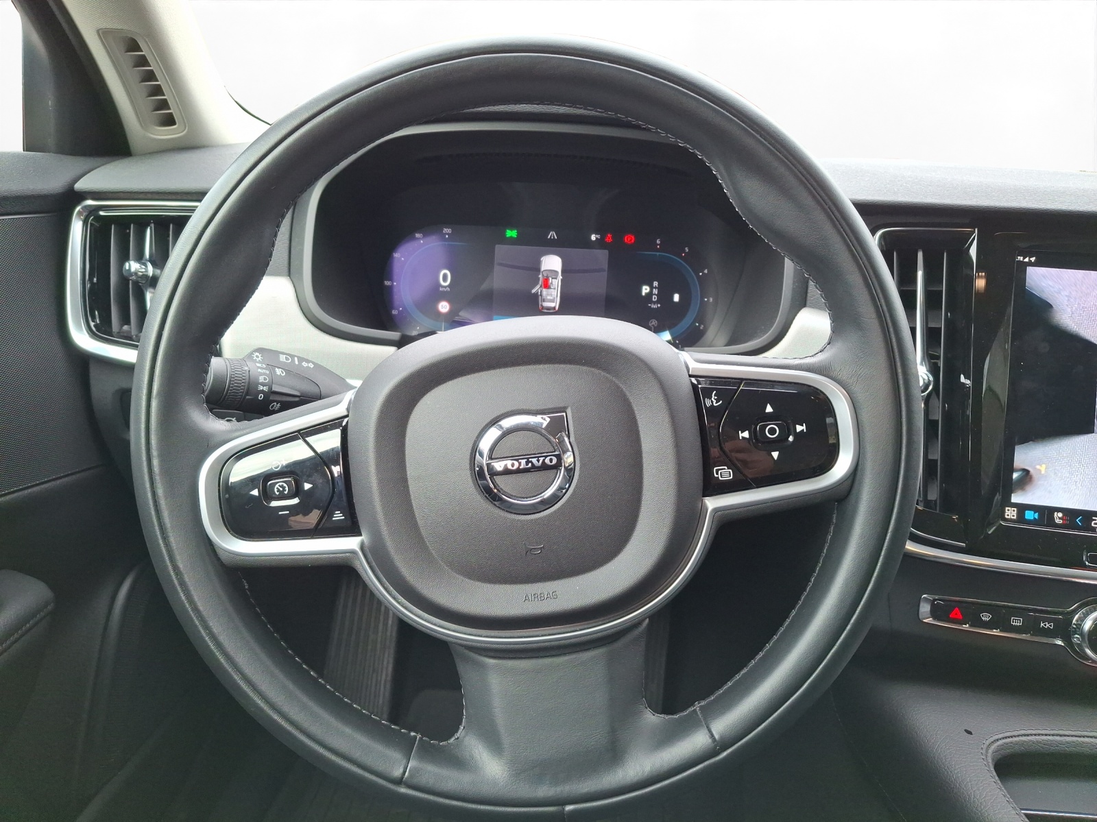 VOLVO V90 B4 Diesel Mild Hybrid Core Geartronic-image-9