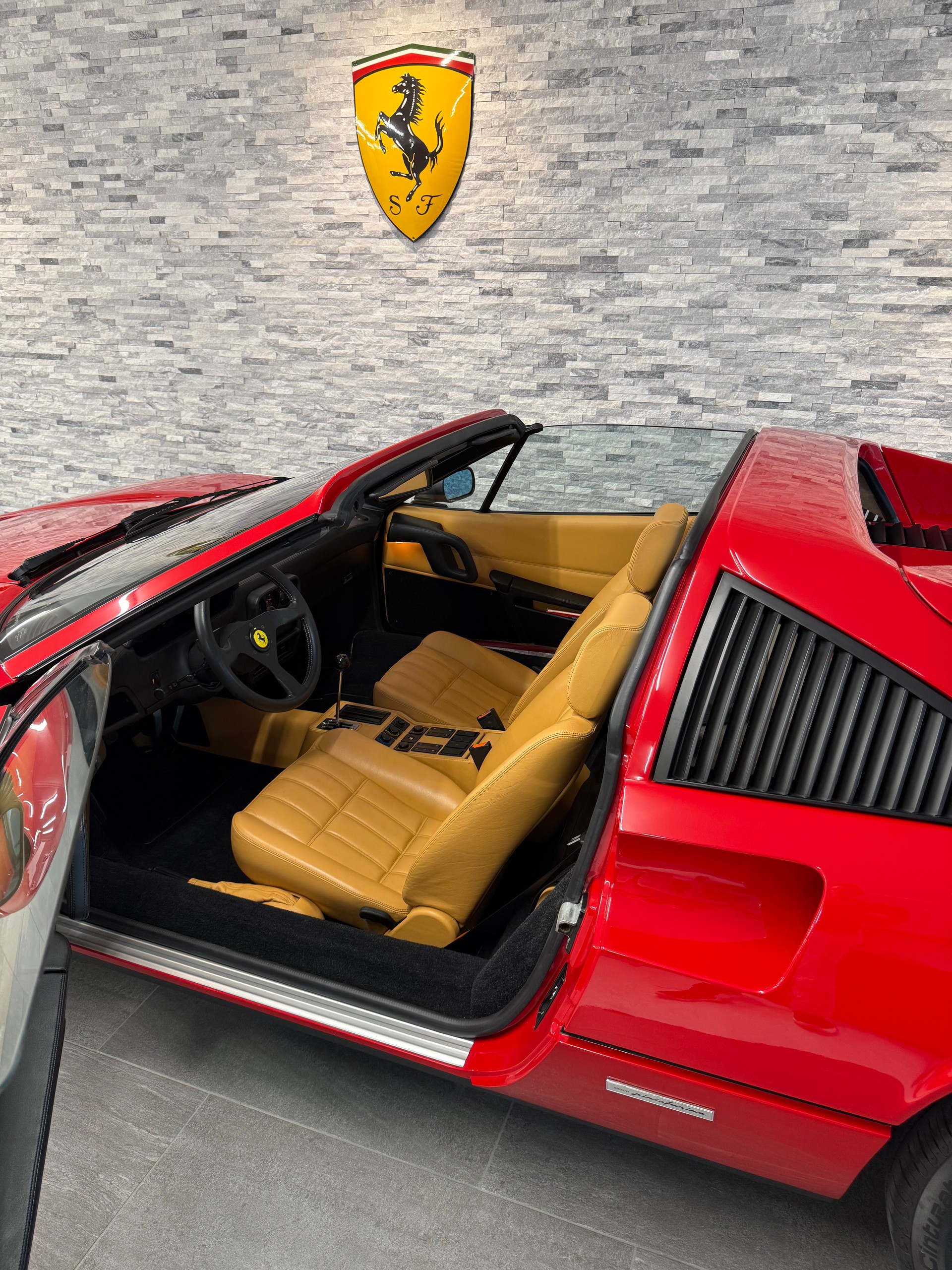 FERRARI GTS-image-18