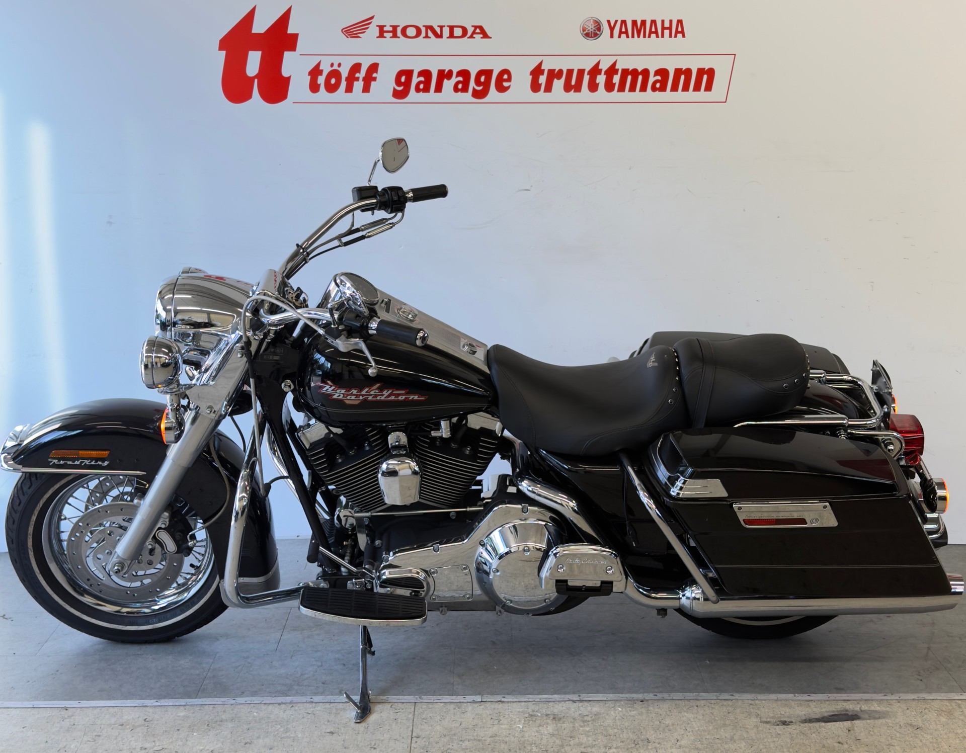 HARLEY-DAVIDSON FLHRI Road King-image-1
