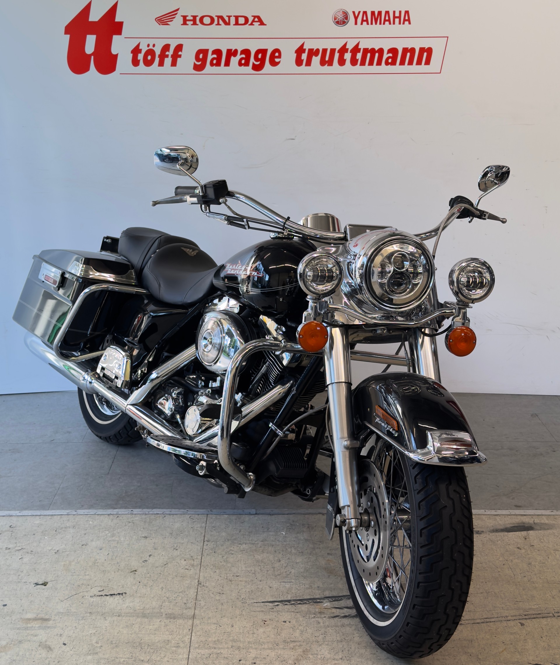 HARLEY-DAVIDSON FLHRI Road King-image-2