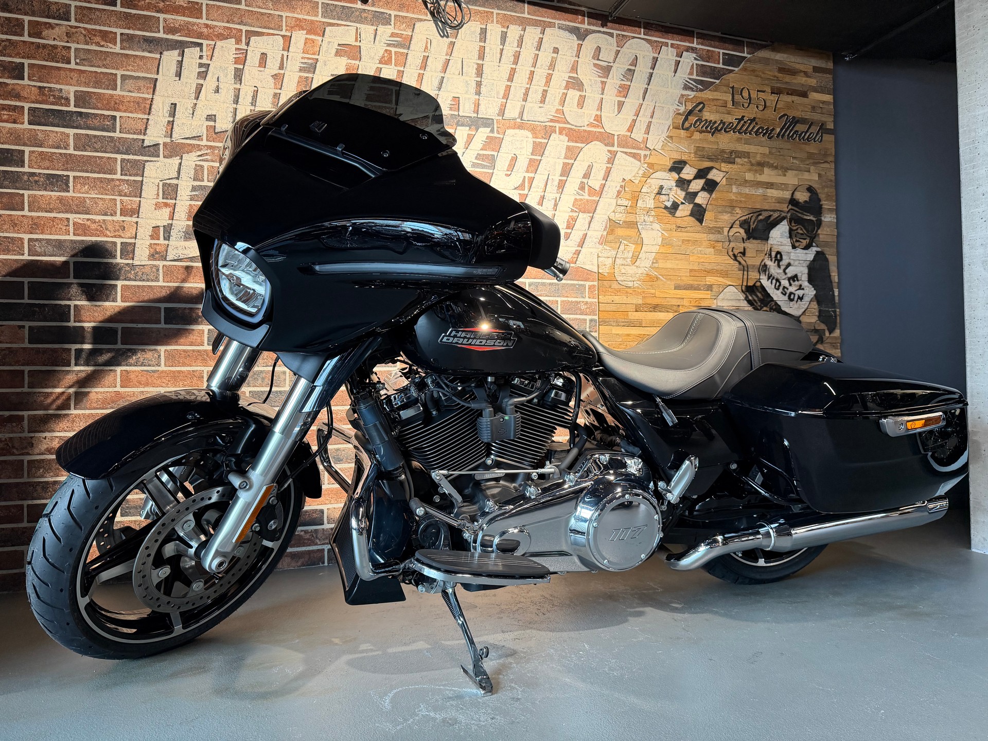 HARLEY-DAVIDSON FLHX Street Glide 117