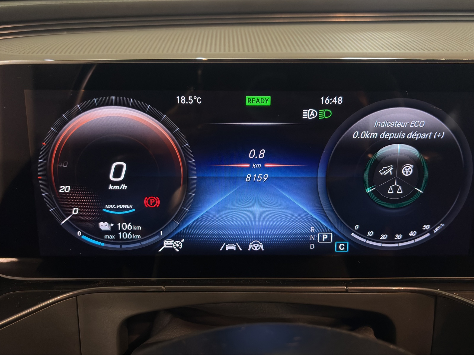 MERCEDES-BENZ EQC 400 4Matic EQ Star-image-15
