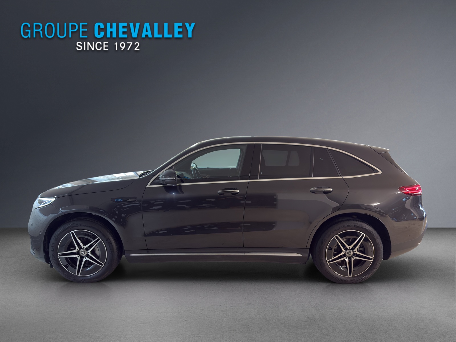 MERCEDES-BENZ EQC 400 4Matic EQ Star-showroom-element-2