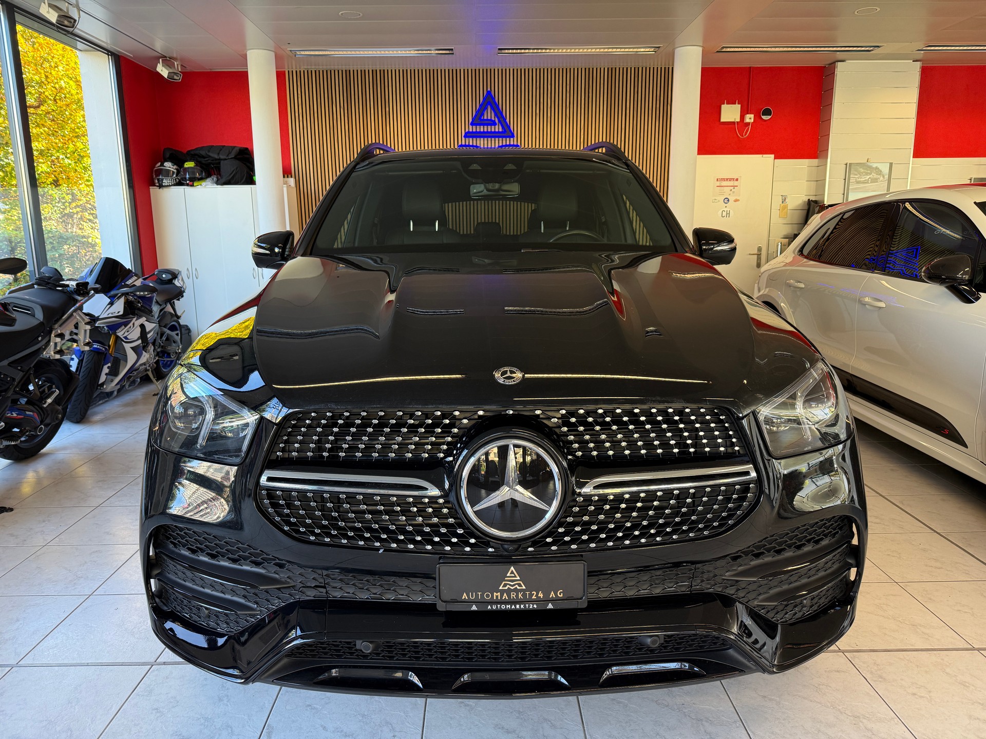 MERCEDES-BENZ GLE 450 AMG Line 4matic-image-1