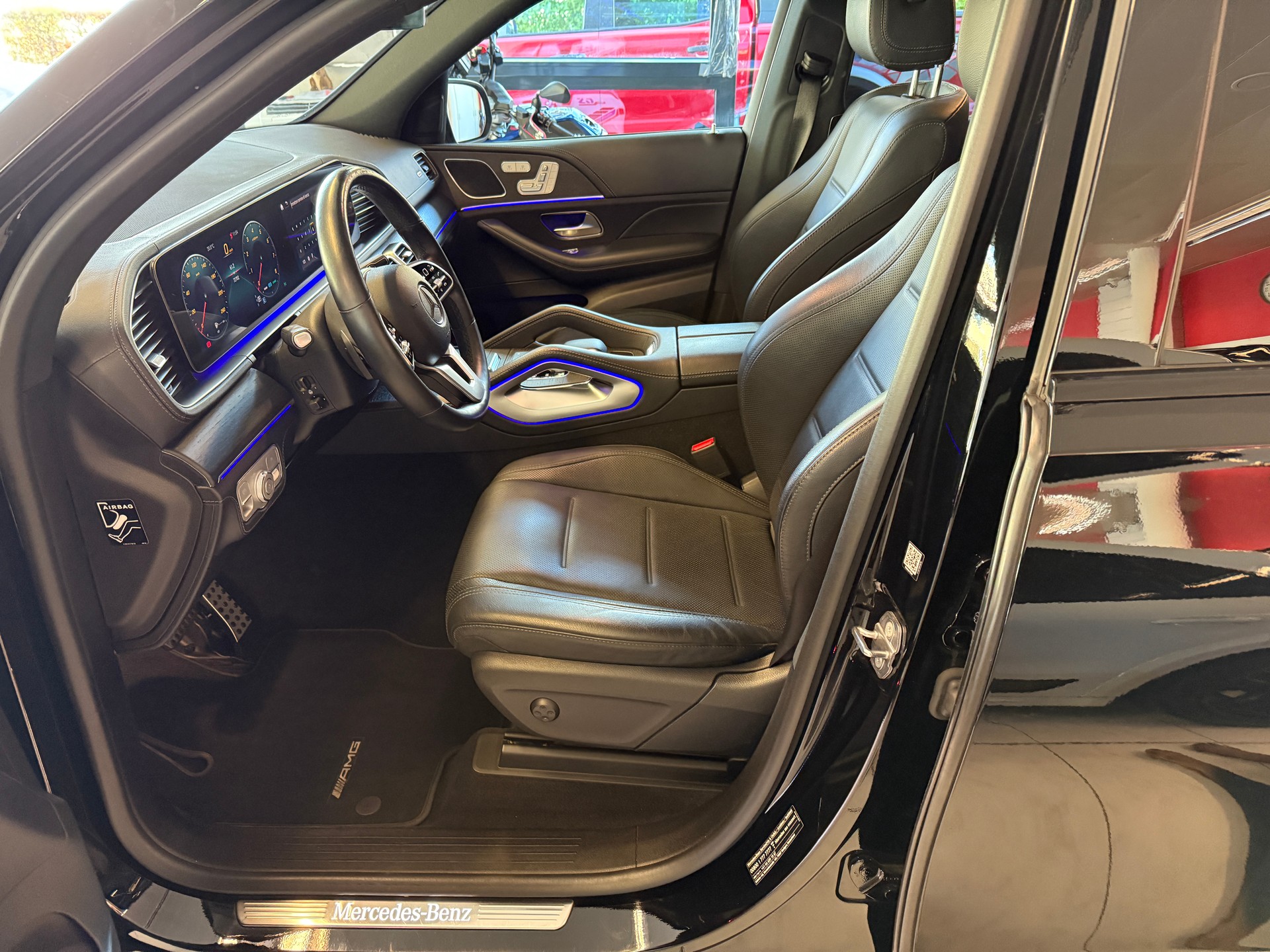 MERCEDES-BENZ GLE 450 AMG Line 4matic-image-3