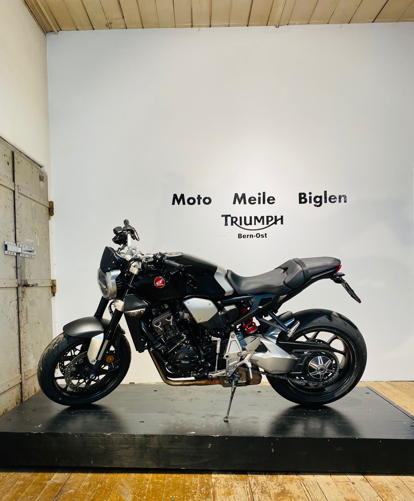 HONDA CB 1000 R ABS-image-4