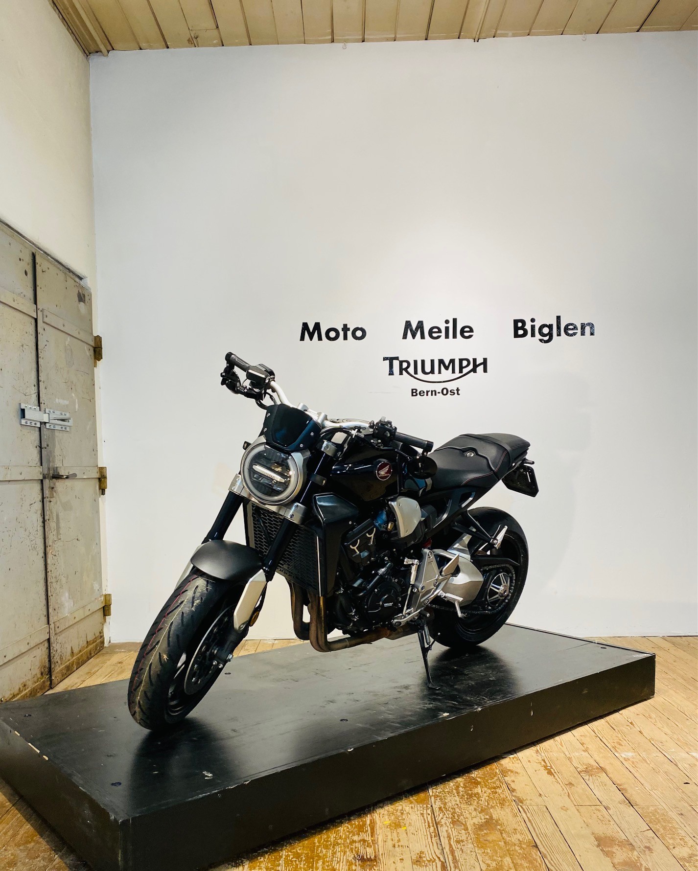HONDA CB 1000 R ABS-image-2