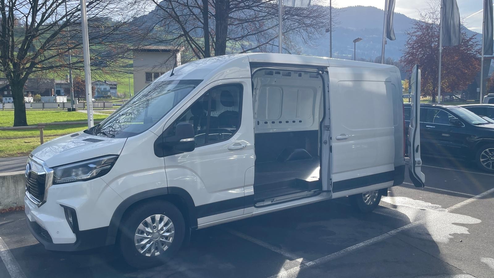 MAXUS eDeliver 9 L3H2 88.5kWh-image-8