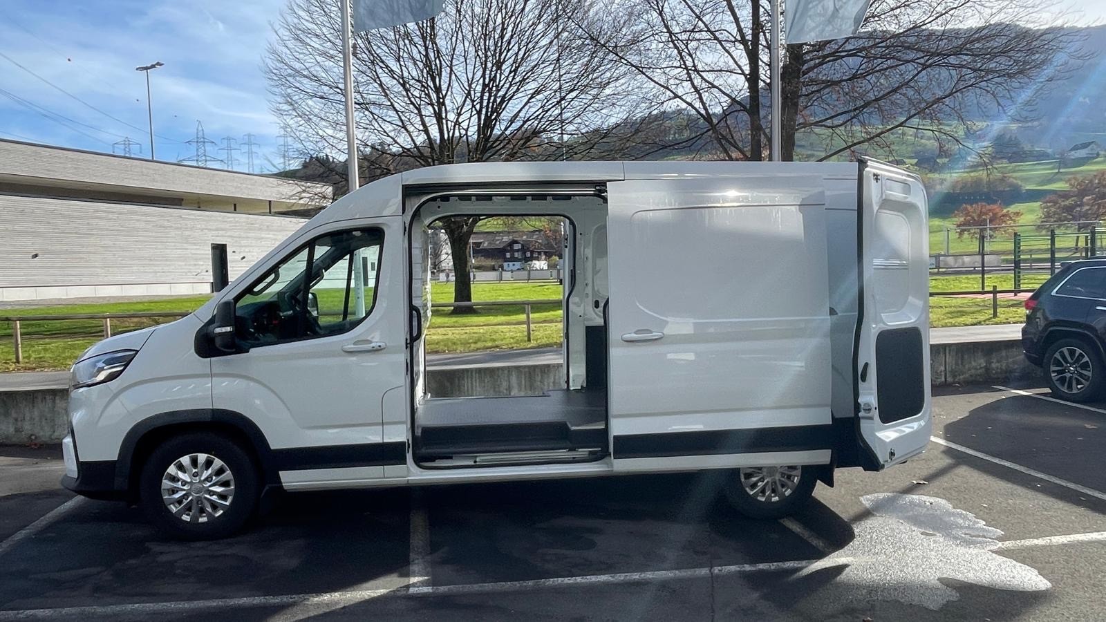 MAXUS eDeliver 9 L3H2 88.5kWh-image-11