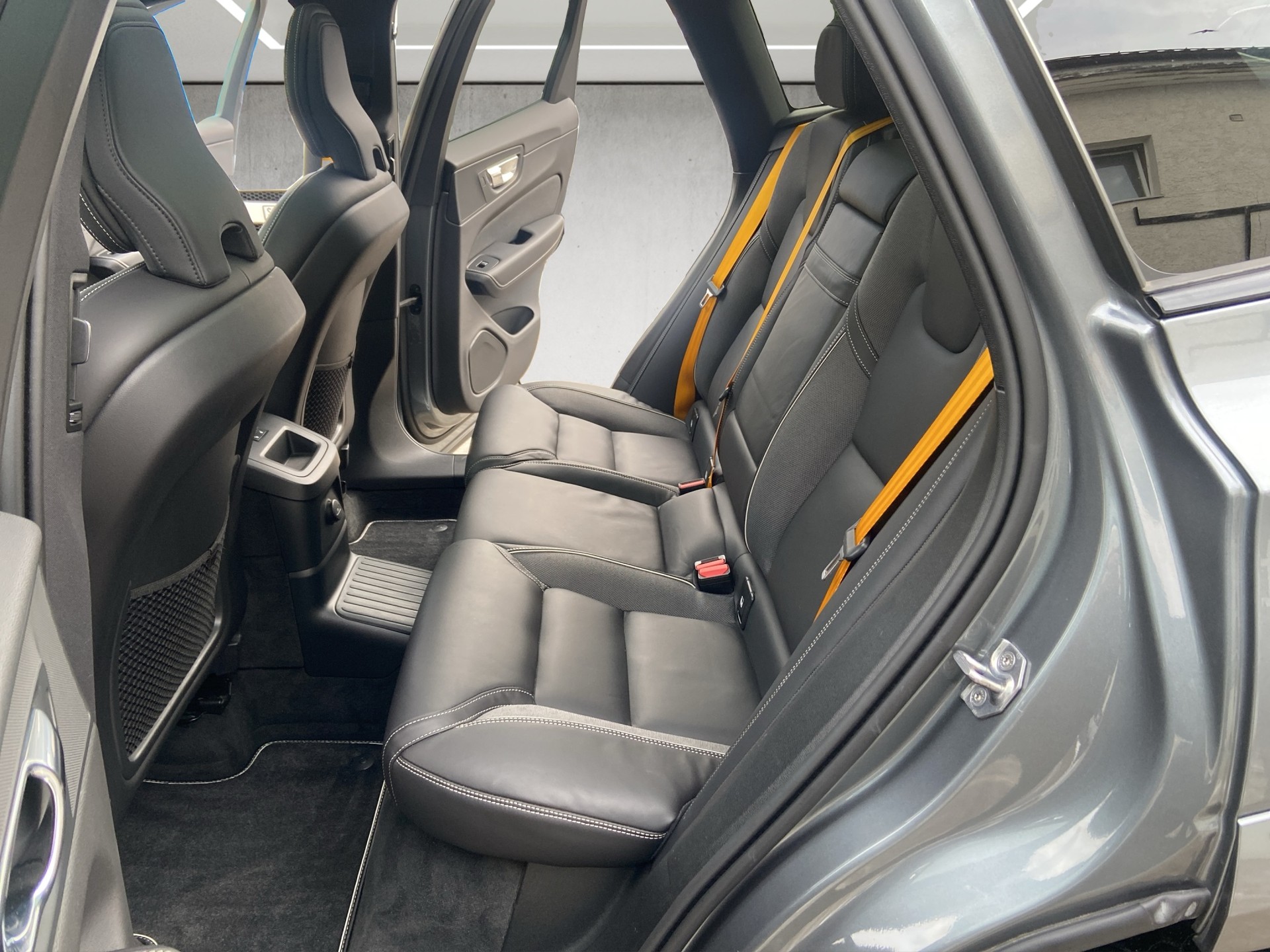 VOLVO XC60 T8 eAWD Polestar Geartronic-image-8