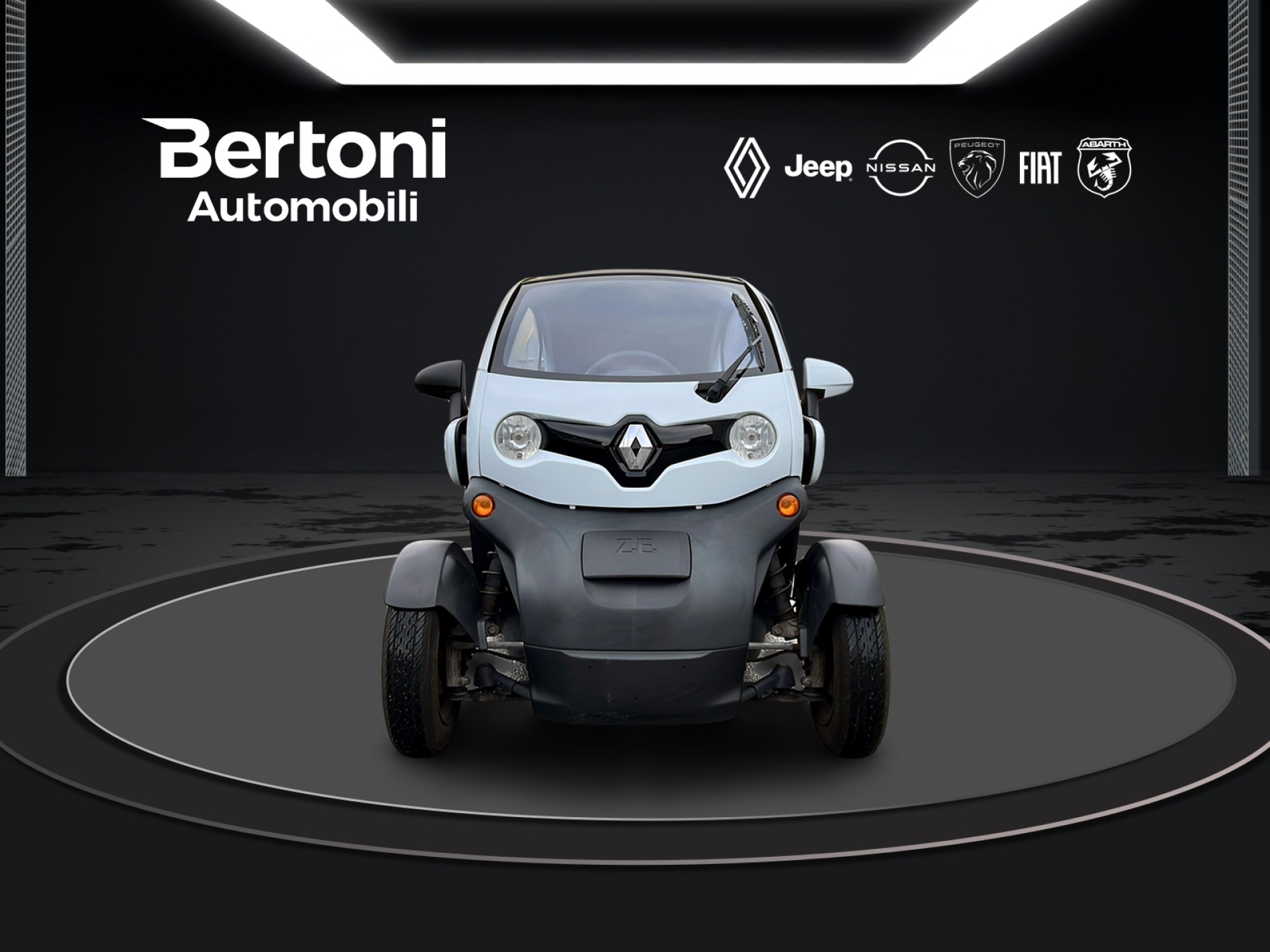 RENAULT Twizy FP-showroom-element-3