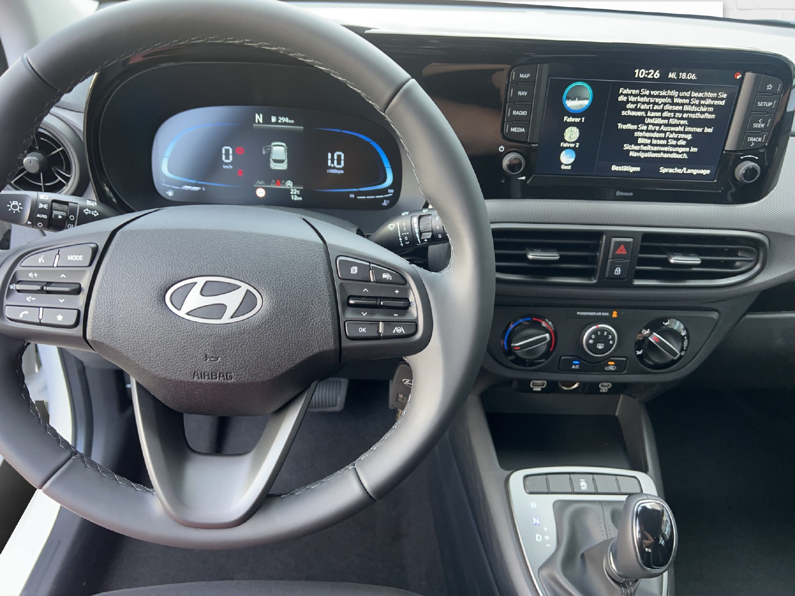 HYUNDAI i10 1.0 Origo-image-8