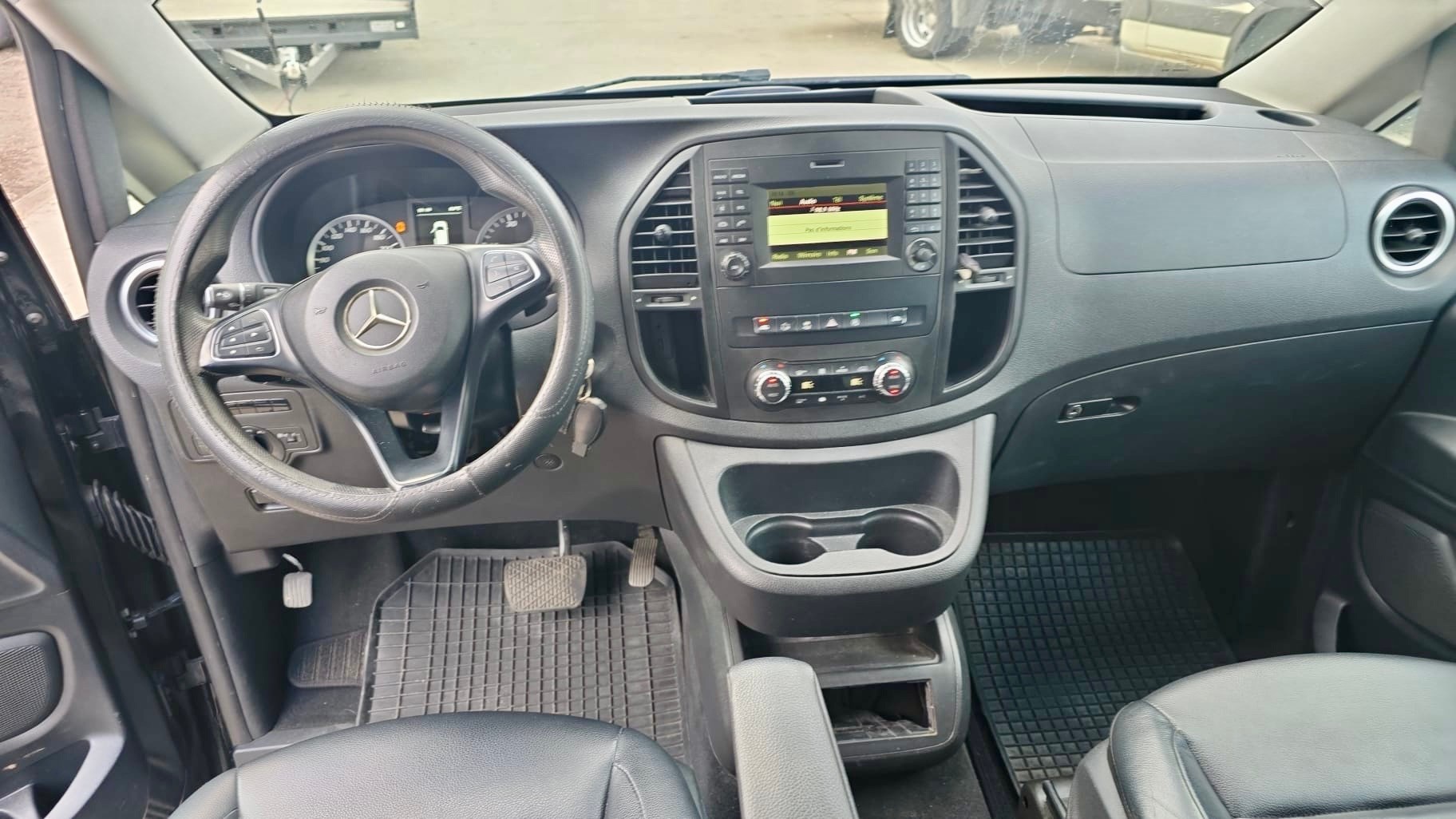MERCEDES-BENZ Vito 119 BlueTEC Tourer Pro L 7G-Tronic-image-9