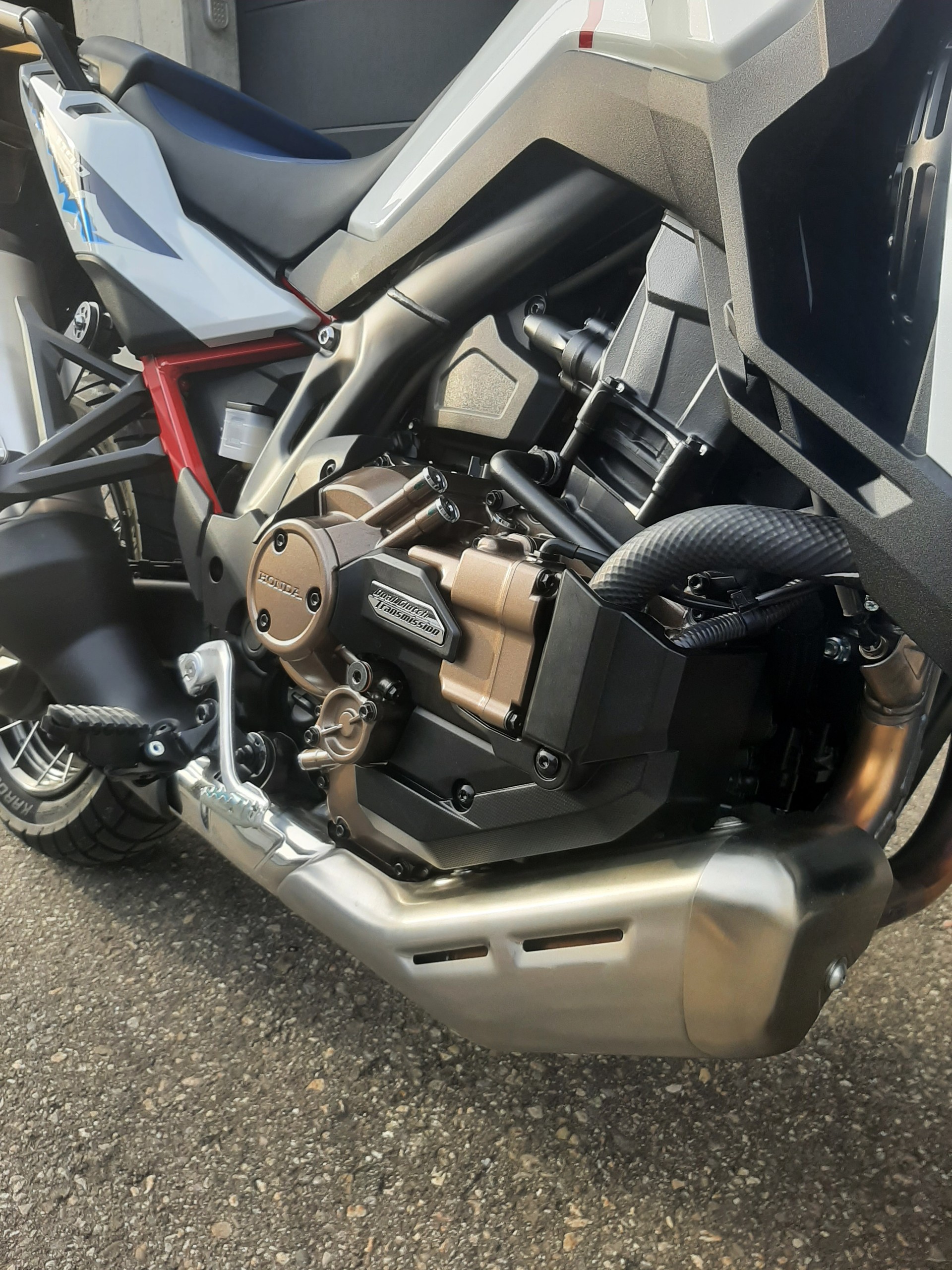 HONDA CRF 1100 DCT Africa Twin E-Fahrwerk-image-12