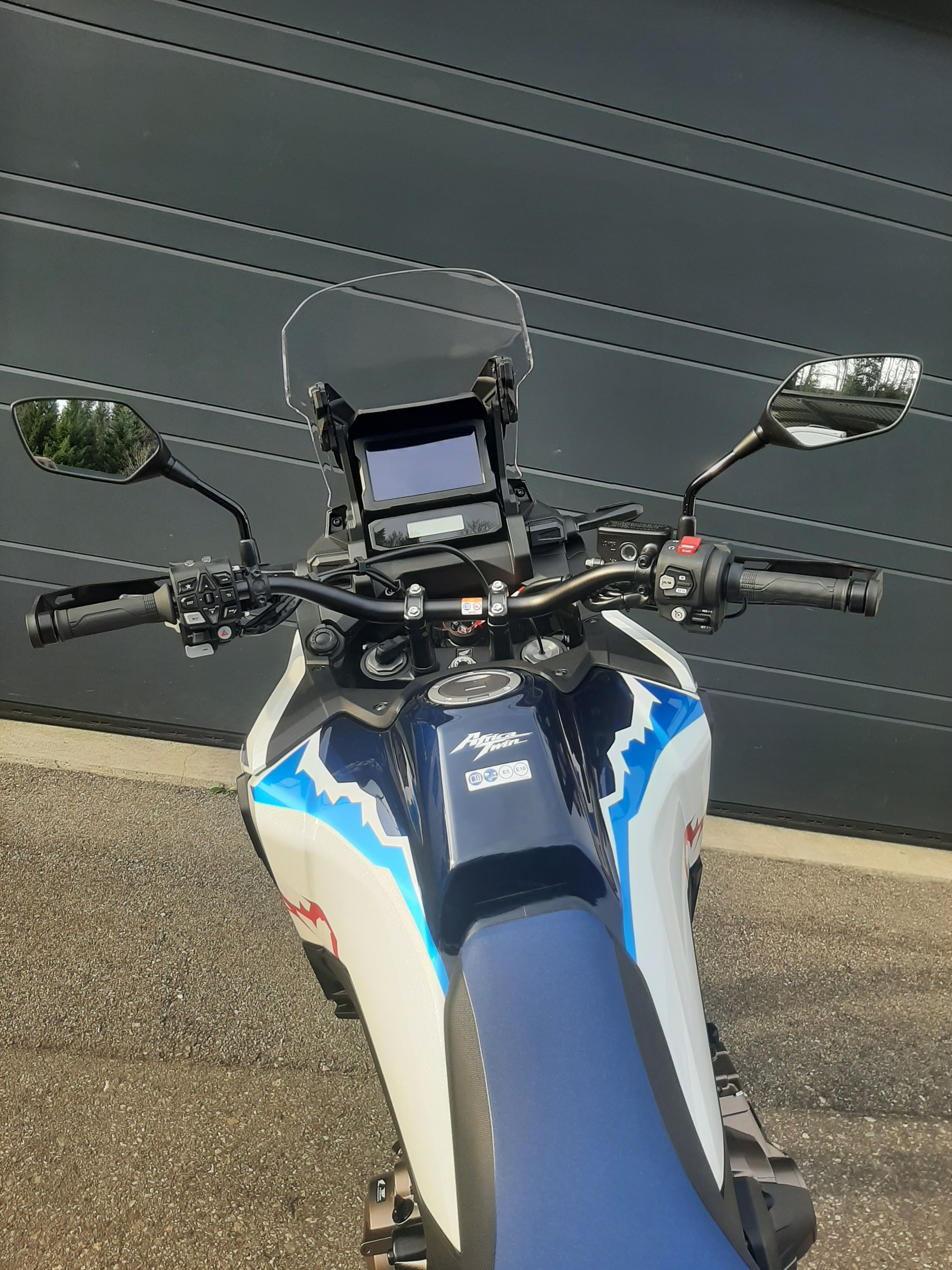 HONDA CRF 1100 DCT Africa Twin E-Fahrwerk-image-8