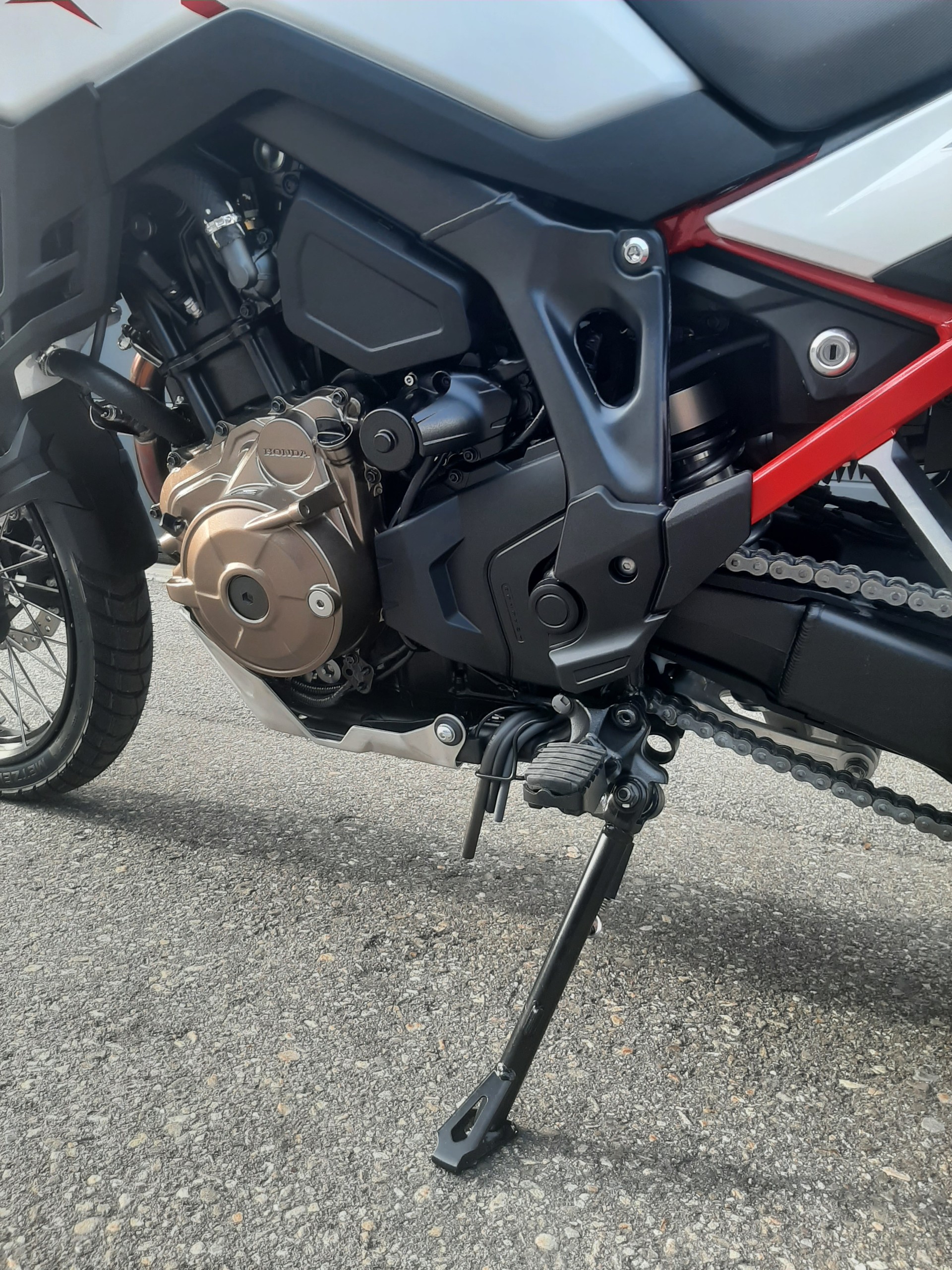 HONDA CRF 1100 DCT Africa Twin E-Fahrwerk-showroom-element-2