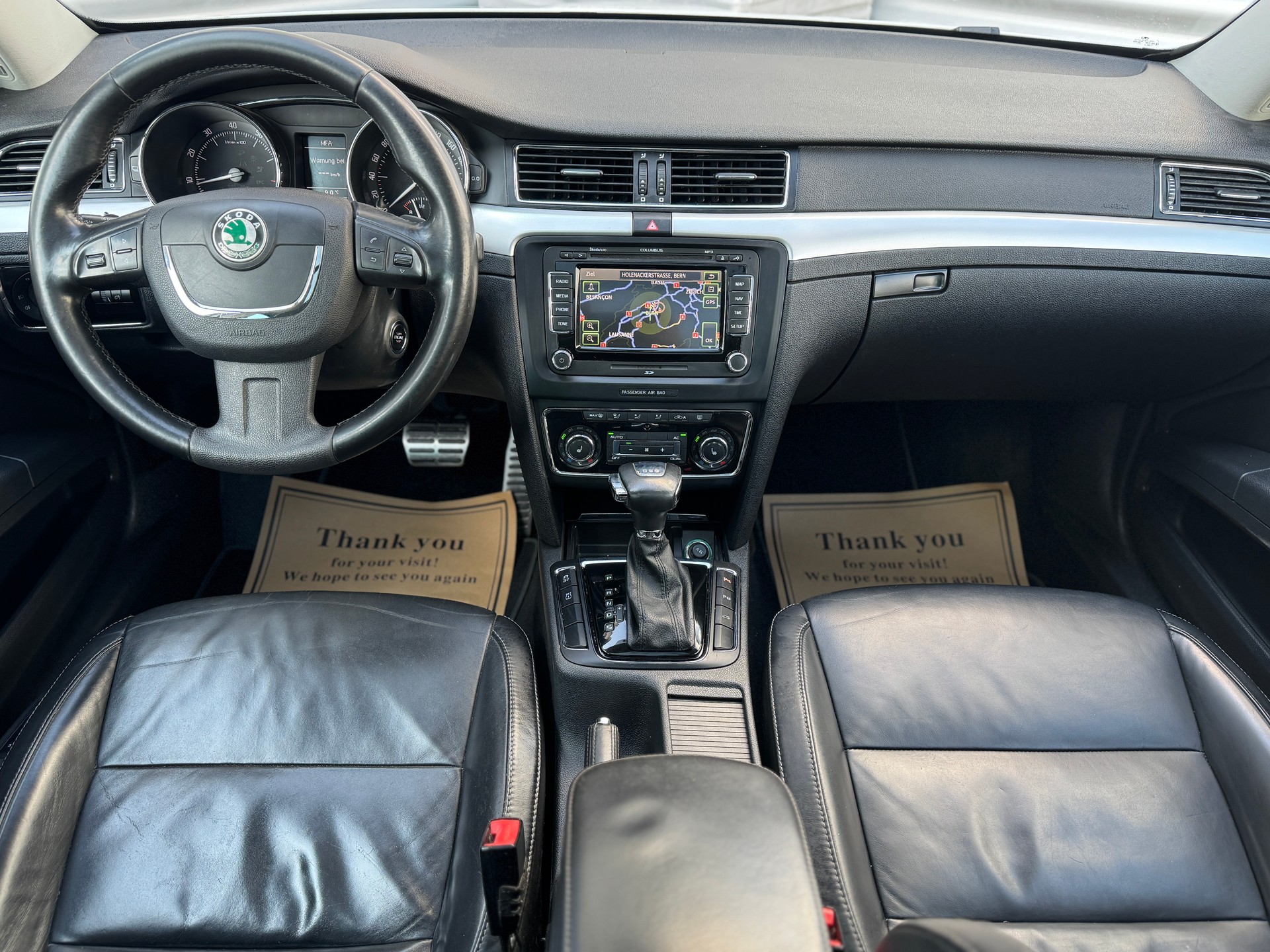 SKODA Superb Combi 2.0 TSI Ambition DSG-image-8