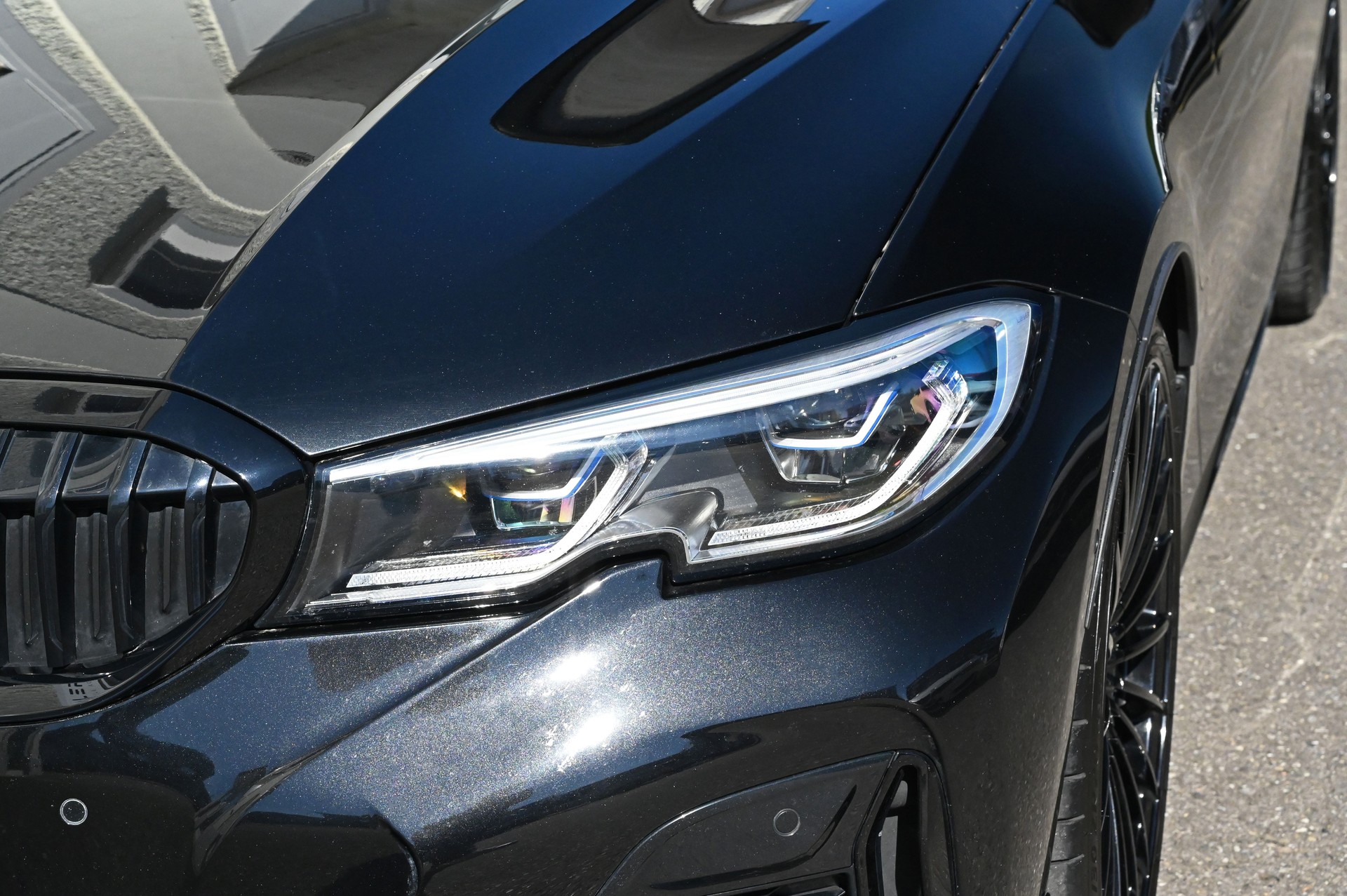 BMW-ALPINA D3 S BiTurbo Touring 3.0d xDrive Switch-Tronic-showroom-element-3