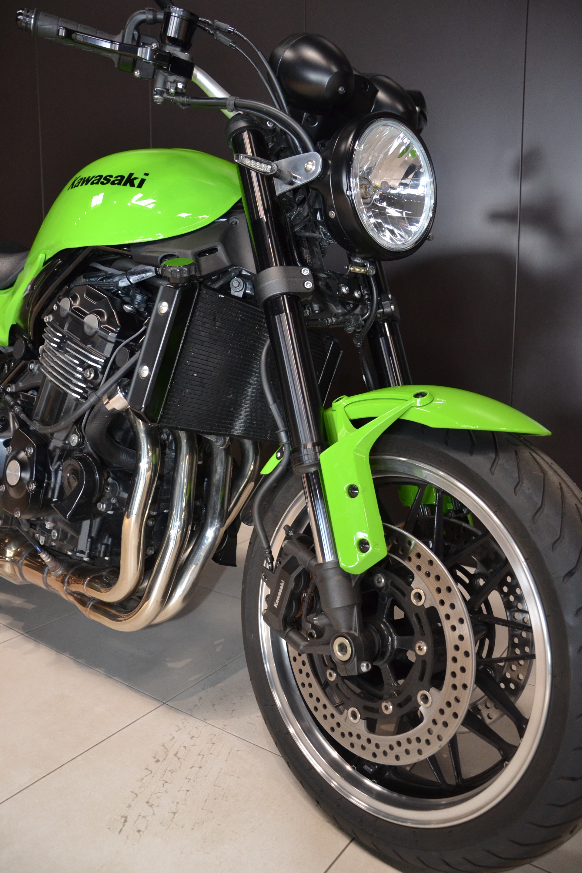KAWASAKI Z 900 RS-image-11