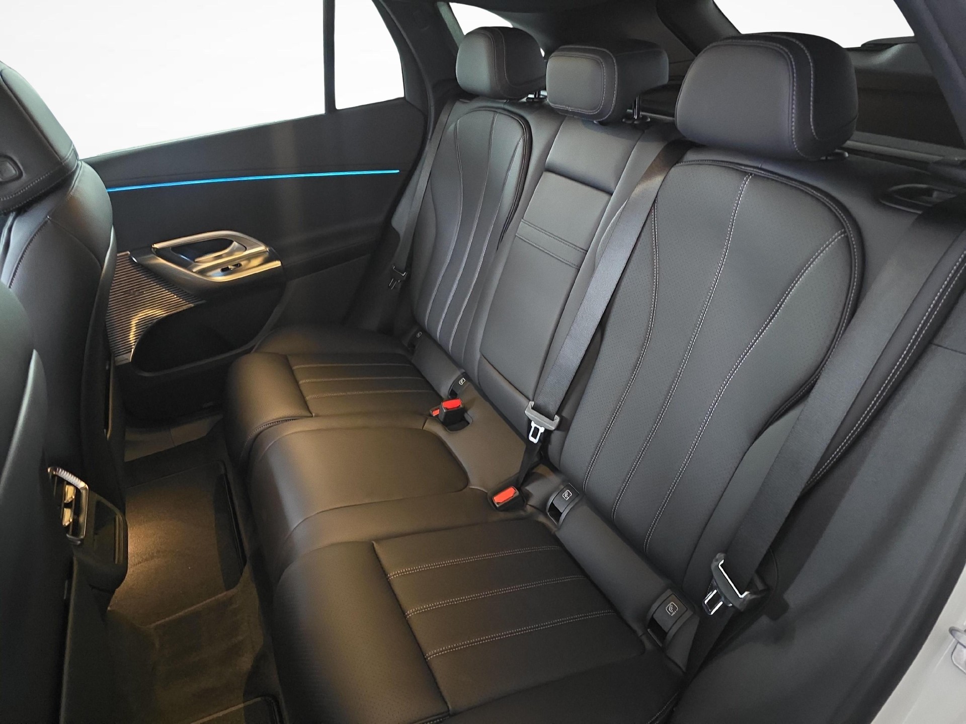 MERCEDES-BENZ GLC 400 4MATIC EQ Technology-image-11