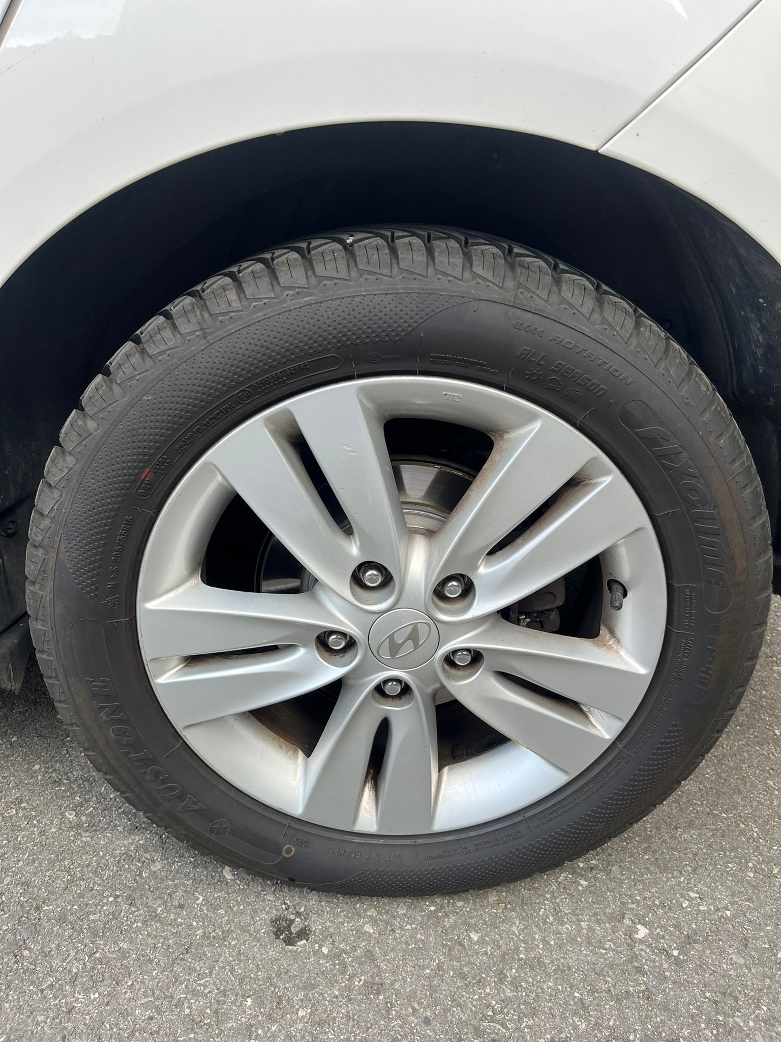 HYUNDAI iX20 1.6 Premium Automatic-image-16