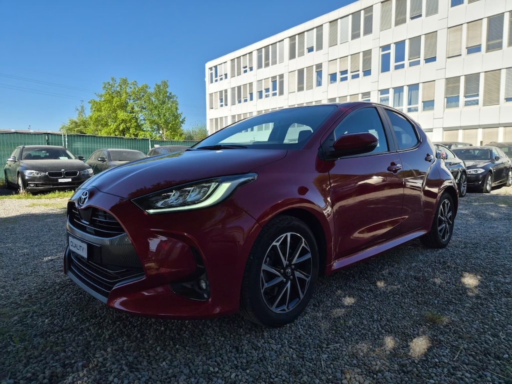 TOYOTA Yaris 1.5 Trend e-CVT-image-2