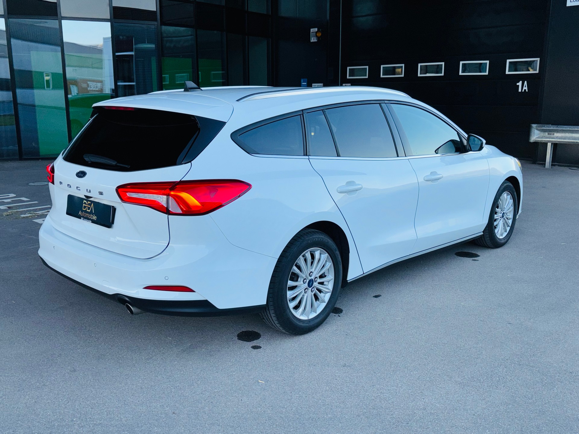 FORD Focus 2.0 TDCi Titanium Automatic-image-1
