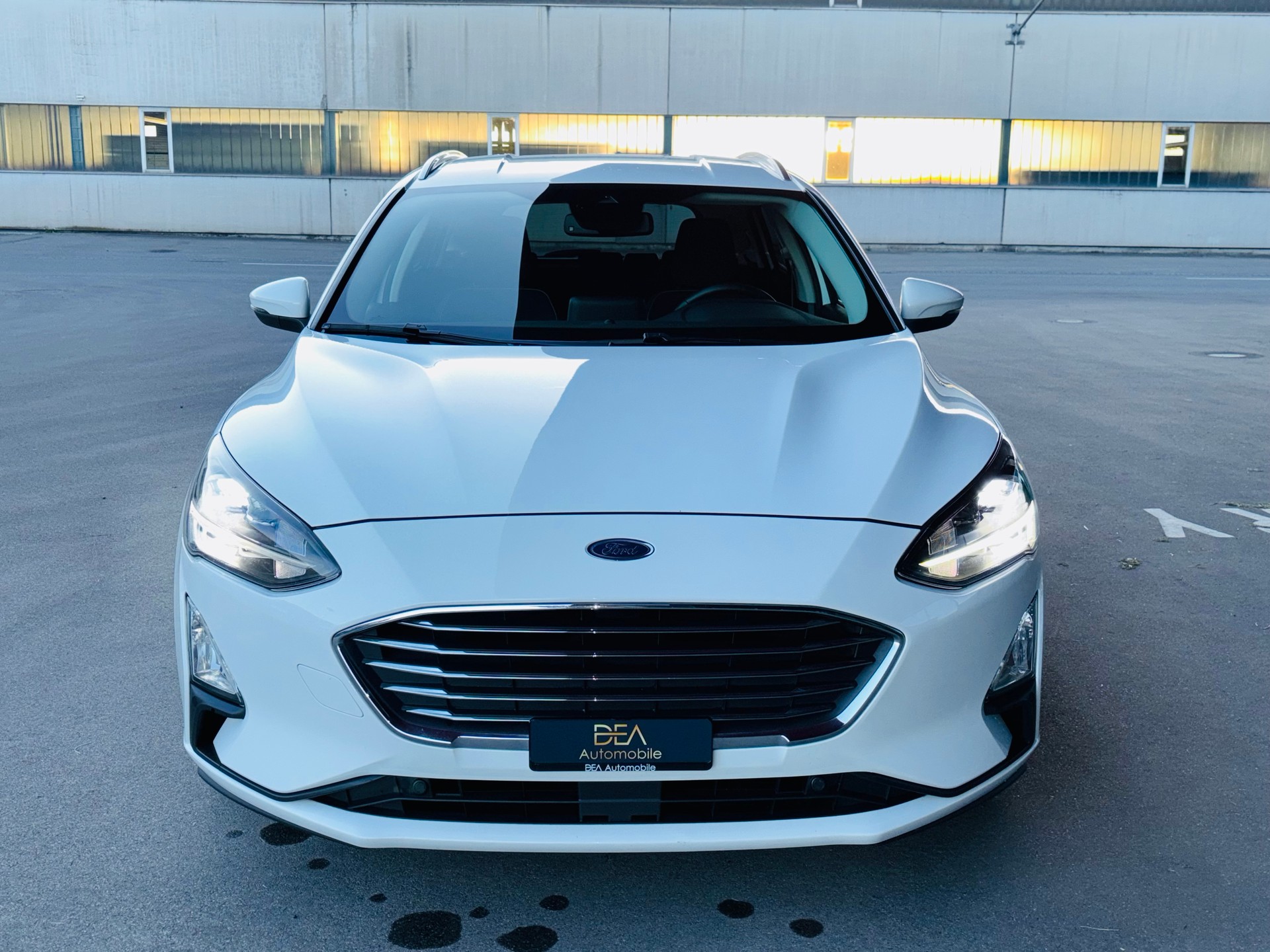 FORD Focus 2.0 TDCi Titanium Automatic-image-3