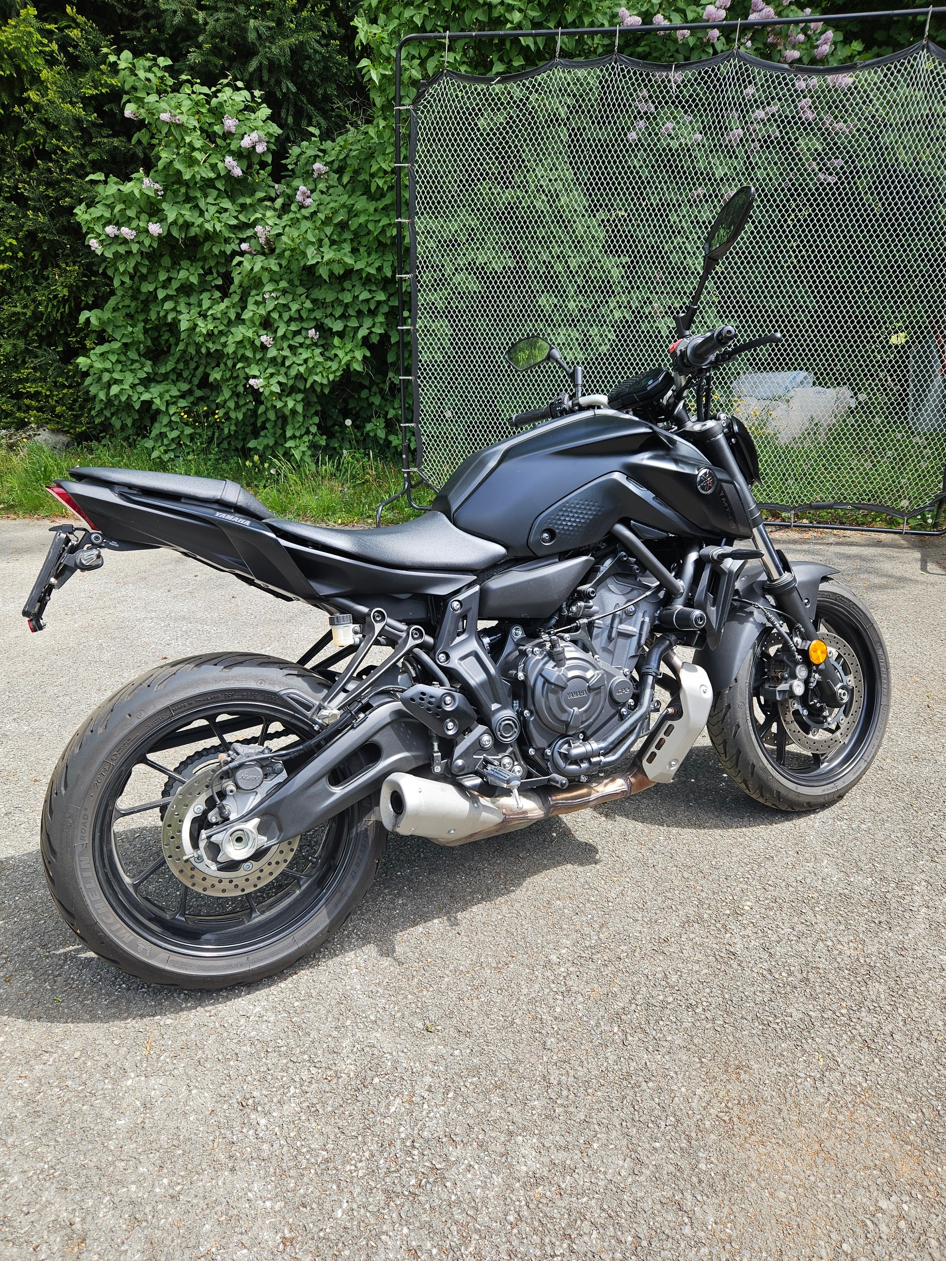 YAMAHA MT-07-image-2