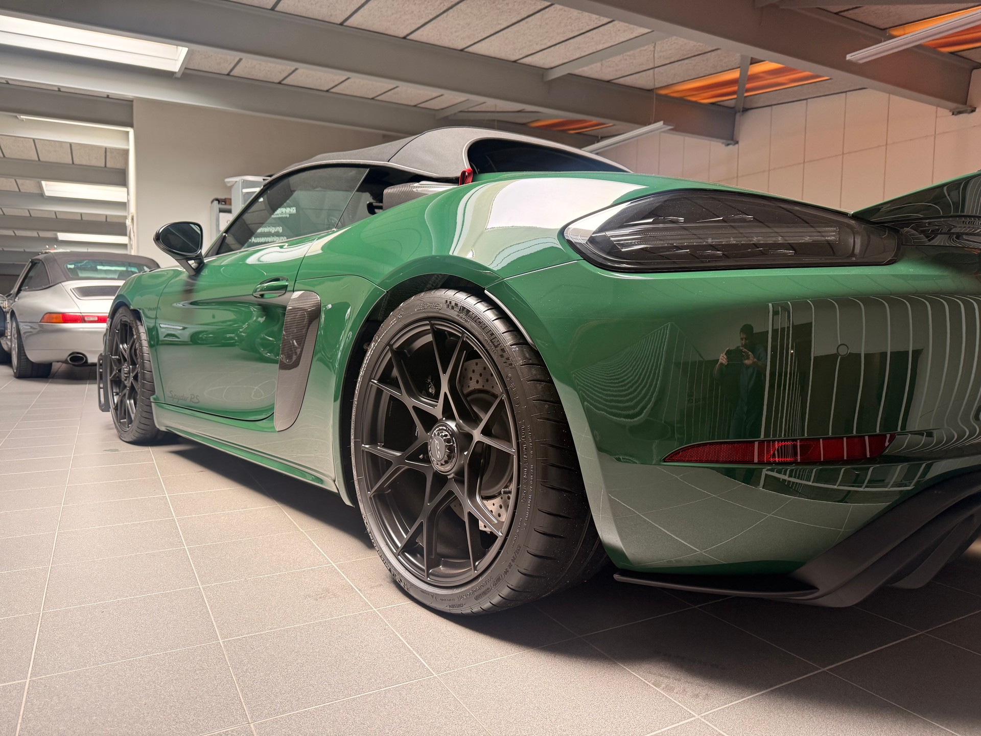 PORSCHE 718 Boxster Spyder RS PDK Weissach