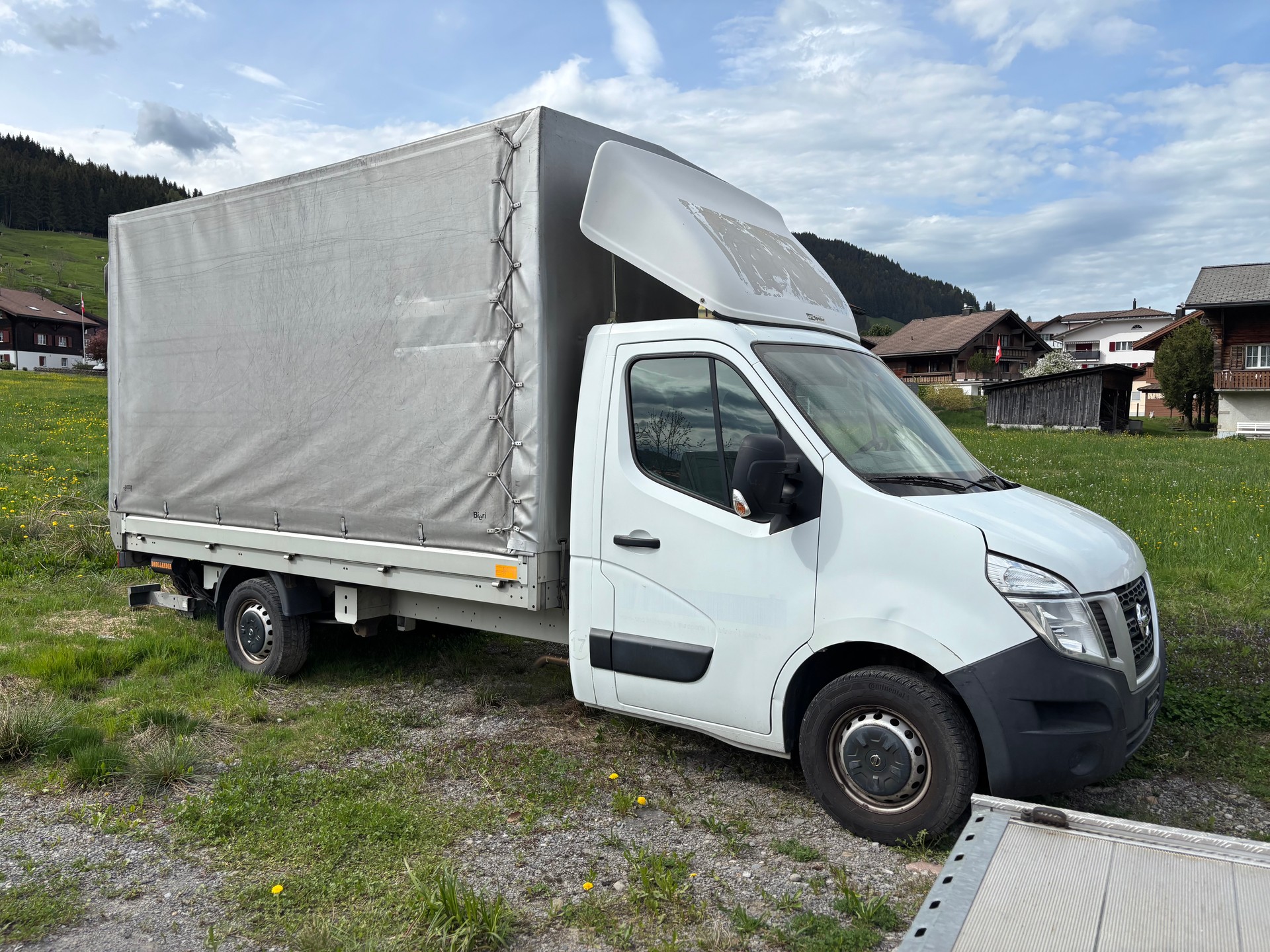 NISSAN NV400 R35.13 L4H1 RWD Pro-image-1