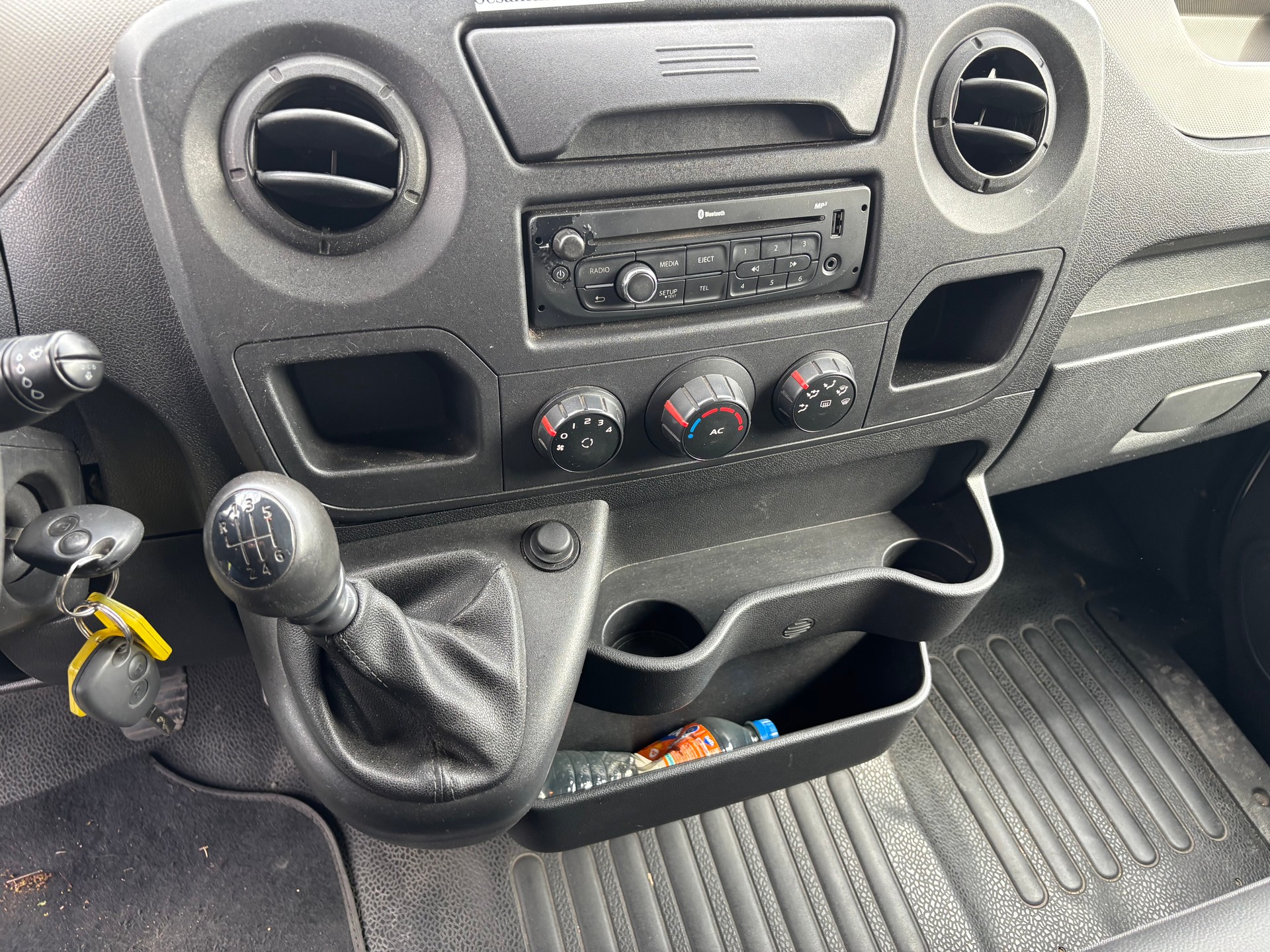 NISSAN NV400 R35.13 L4H1 RWD Pro-image-4