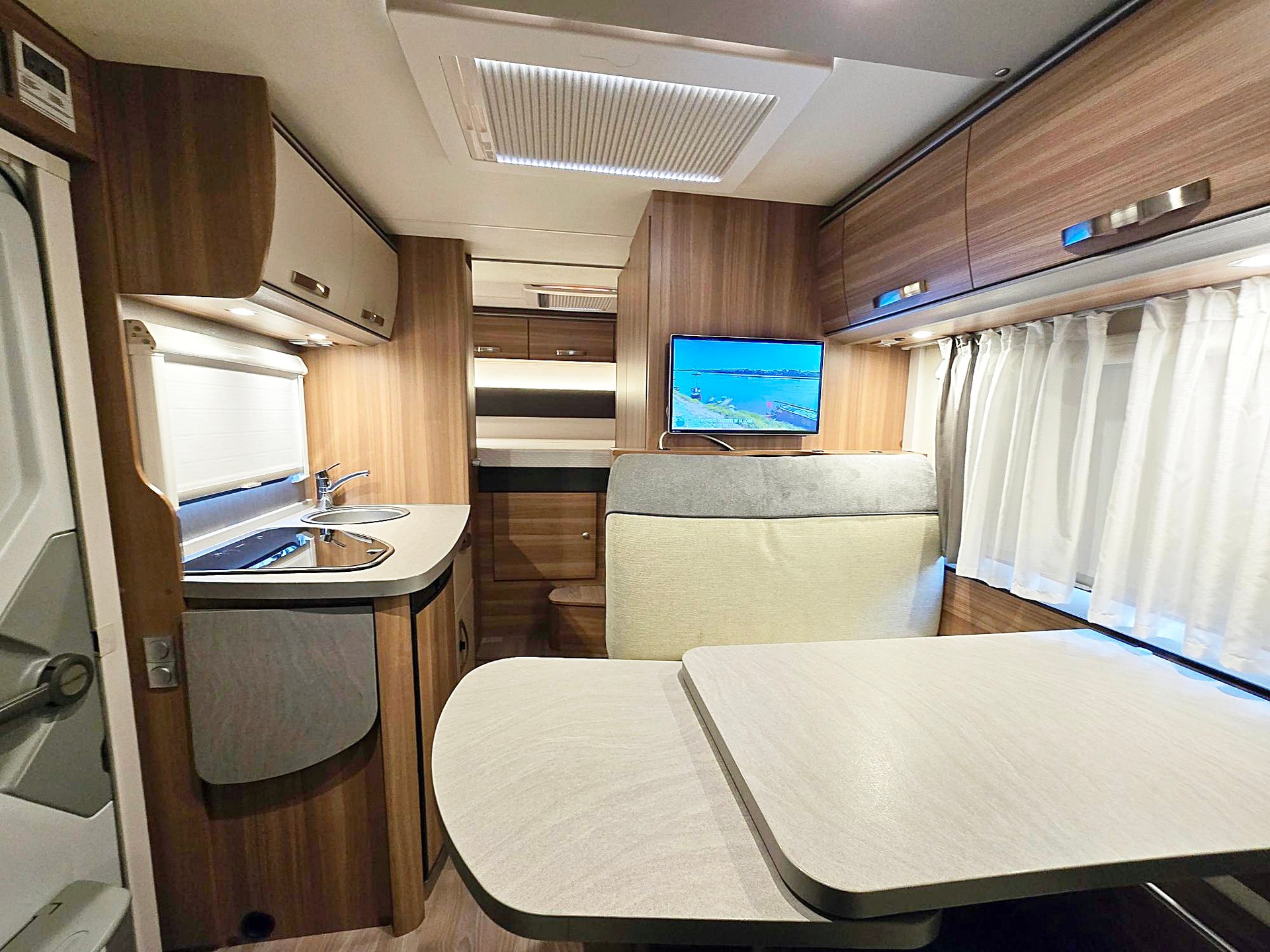 WEINSBERG CARASUITE CARALOFT 550 MG 2,3 DIESEL FIAT DUCATO MJ 130-image-7