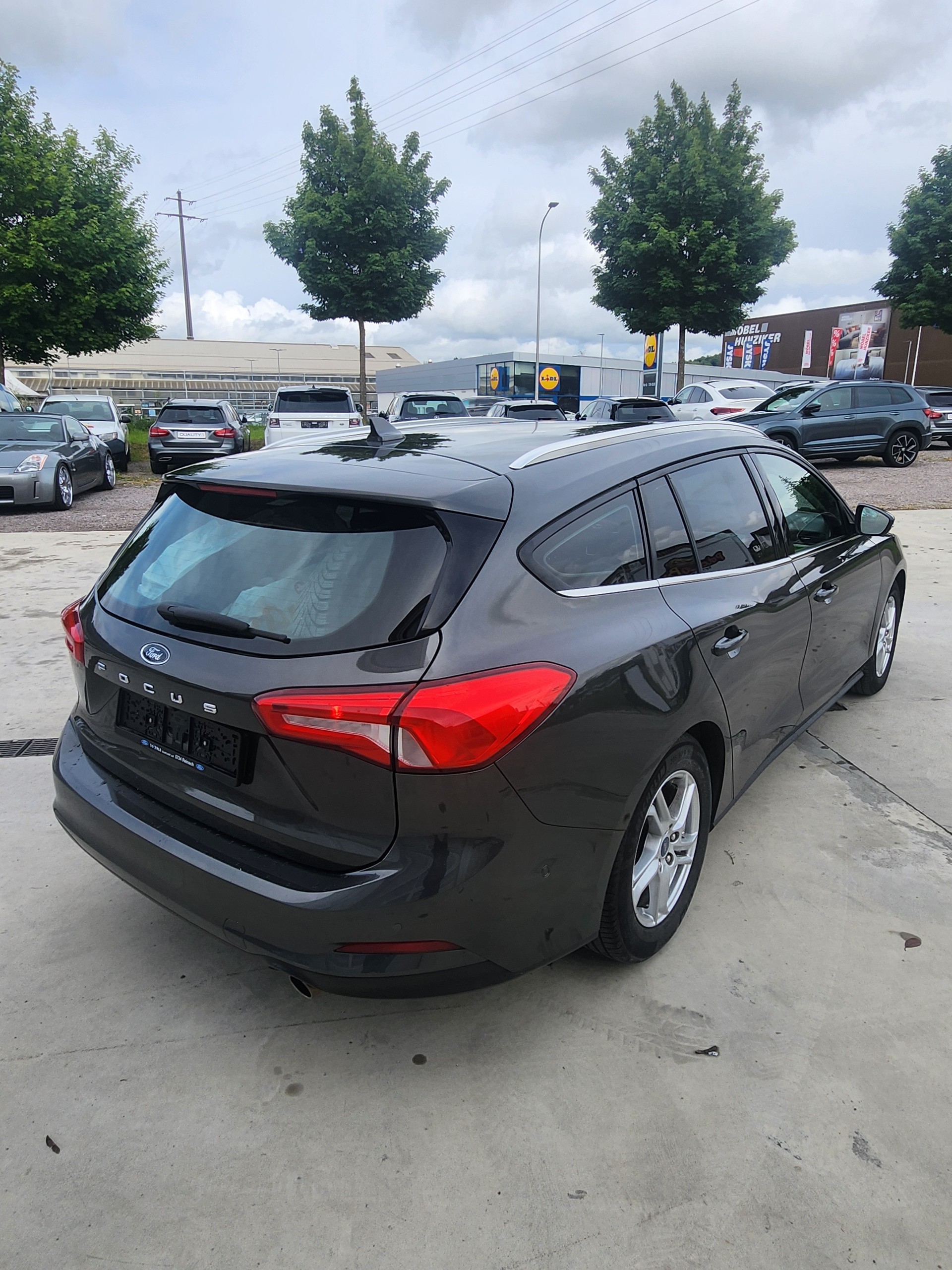 FORD Focus 1.0 SCTi Business Automatic-image-9