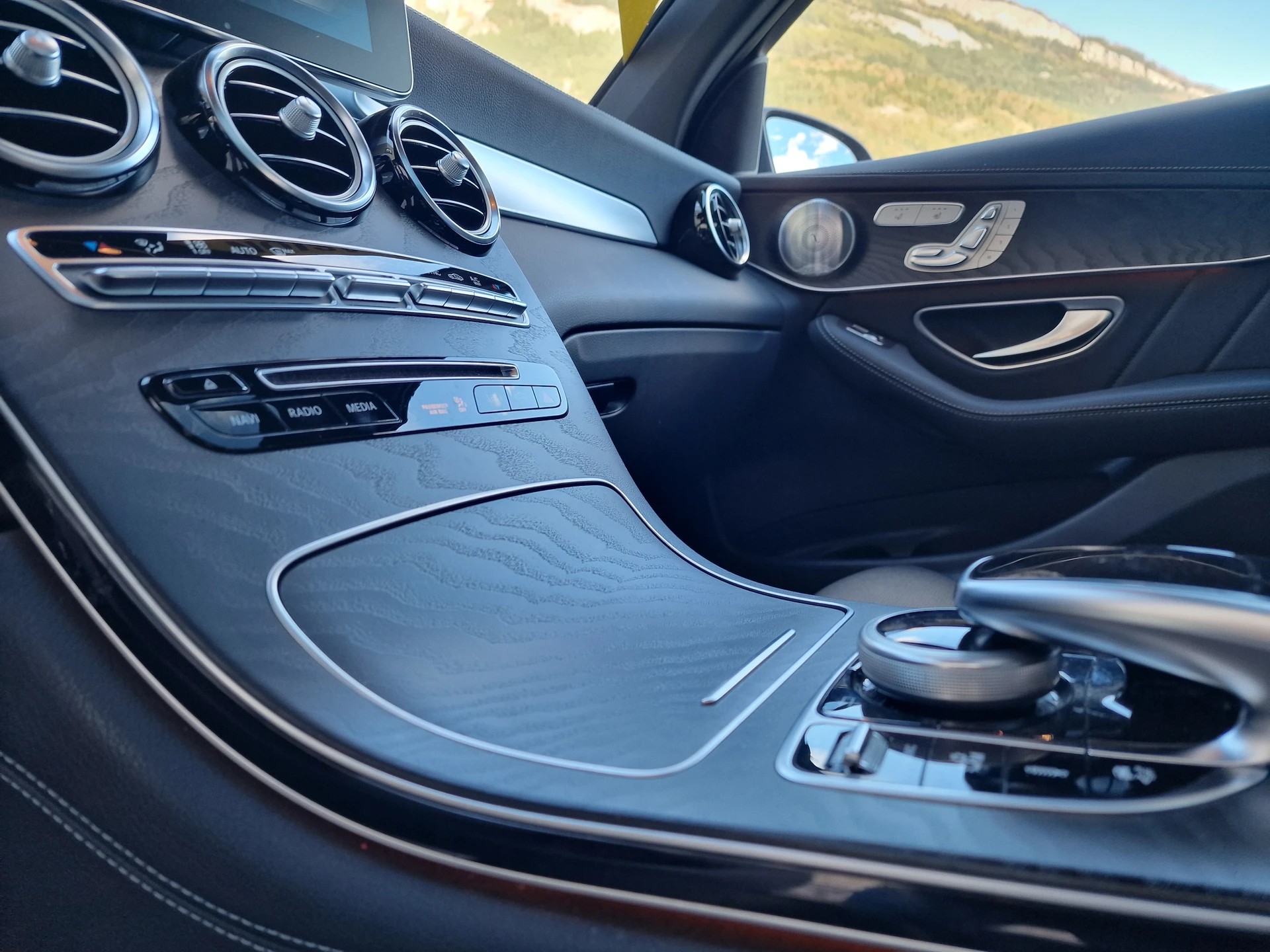 MERCEDES-BENZ GLC 43 AMG 4Matic 9G-Tronic-image-20