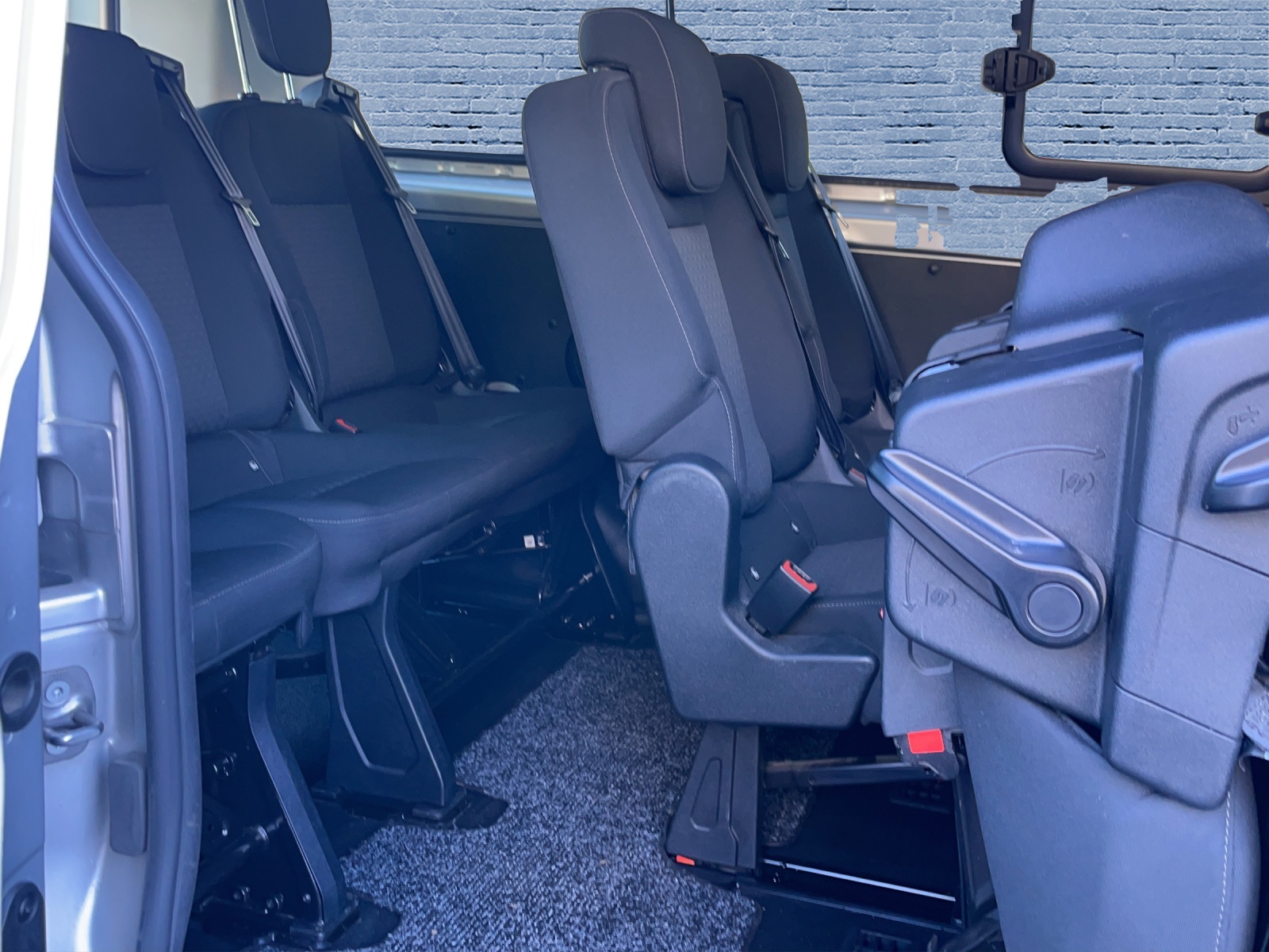 FORD Transit C Kombi 320 L1 2.0 TDCi 130 Trend-image-14