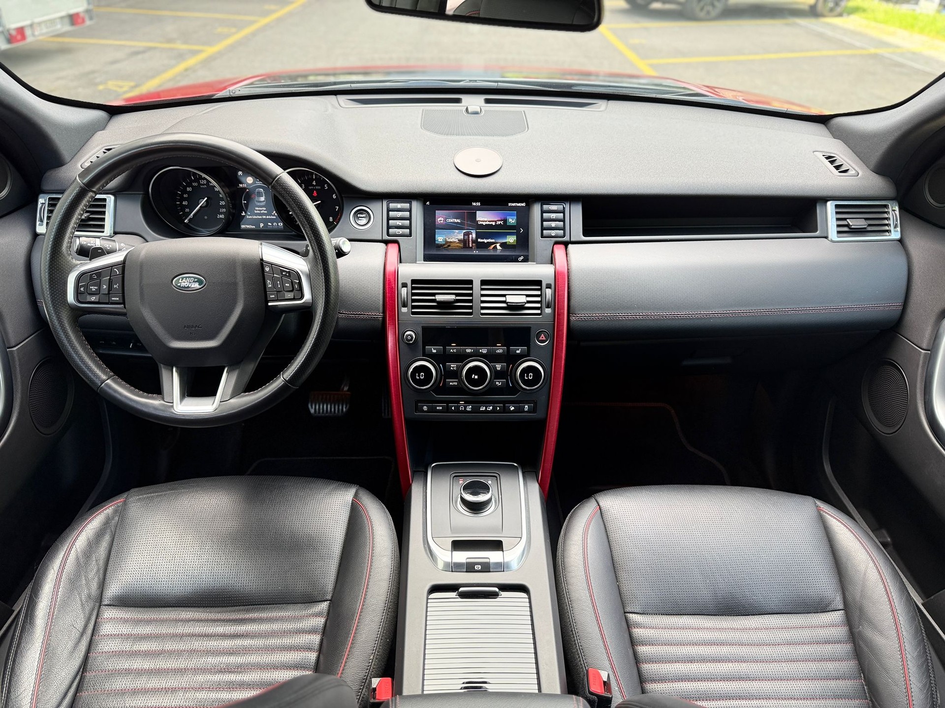 LAND ROVER Discovery Sport 2.0 Si4 290 Dynamic-image-10