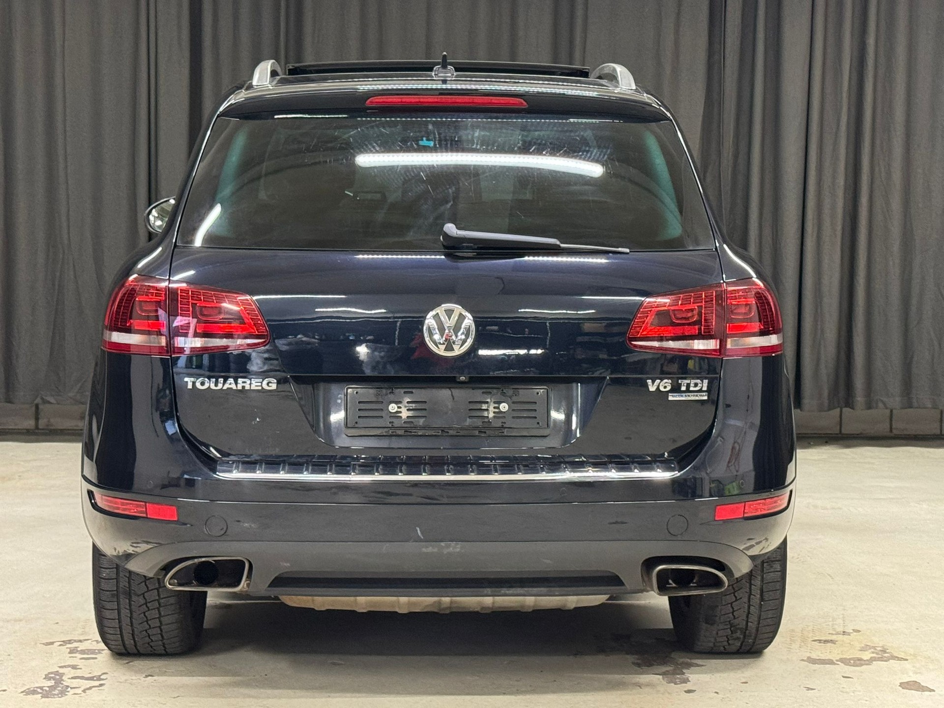 VW Touareg 3.0 TDI BlueMotion Technology Tiptronic-image-5