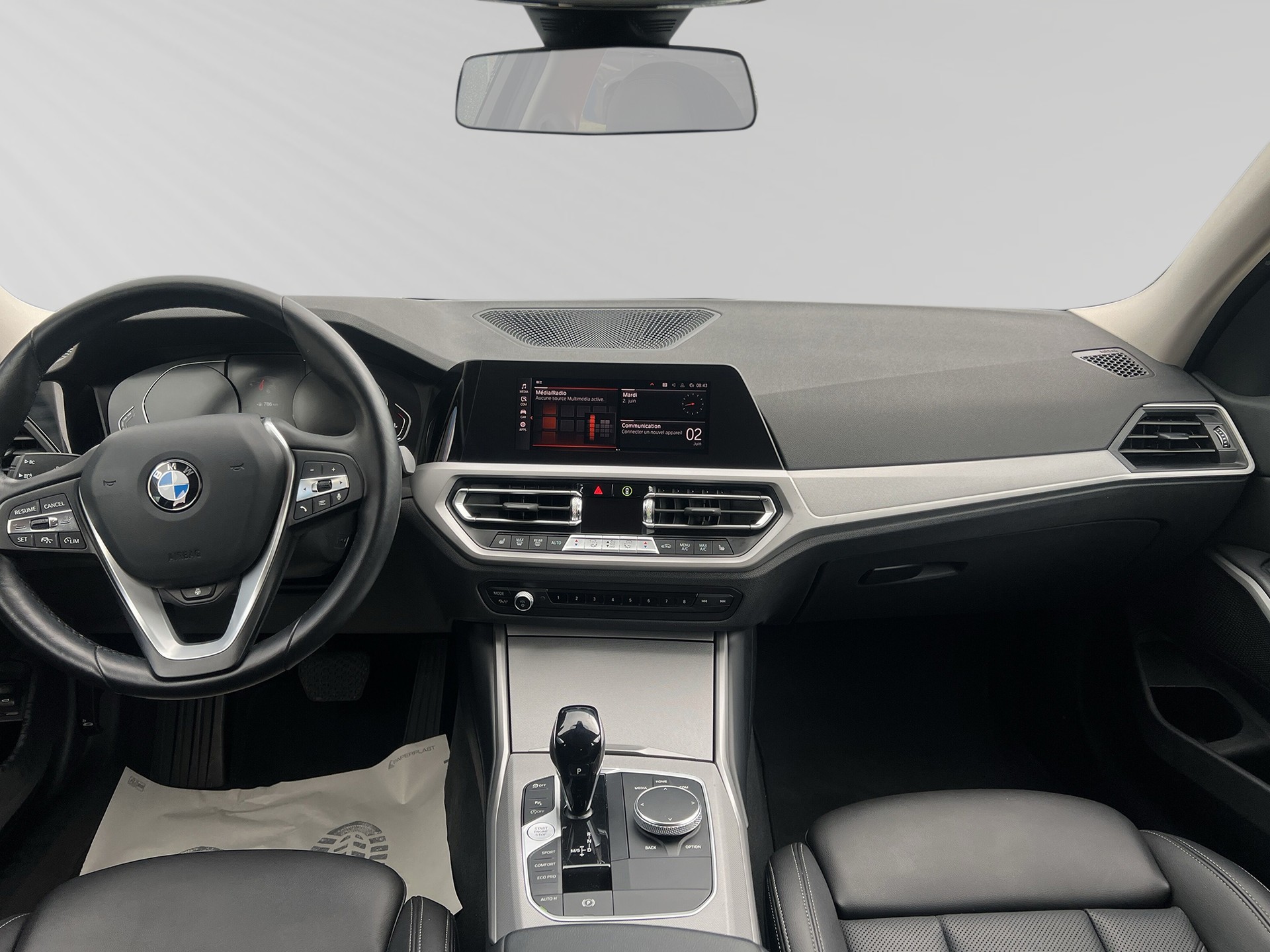 BMW 318i Touring Steptronic-image-5
