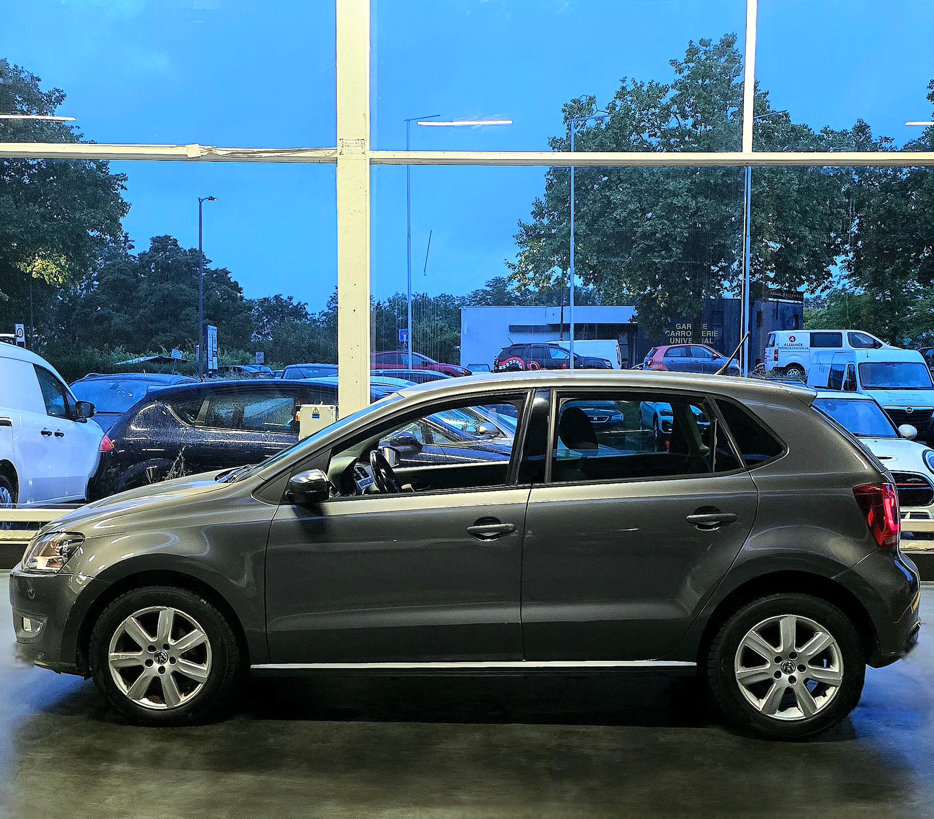 VW Polo 1.2 TSI confort-image-11