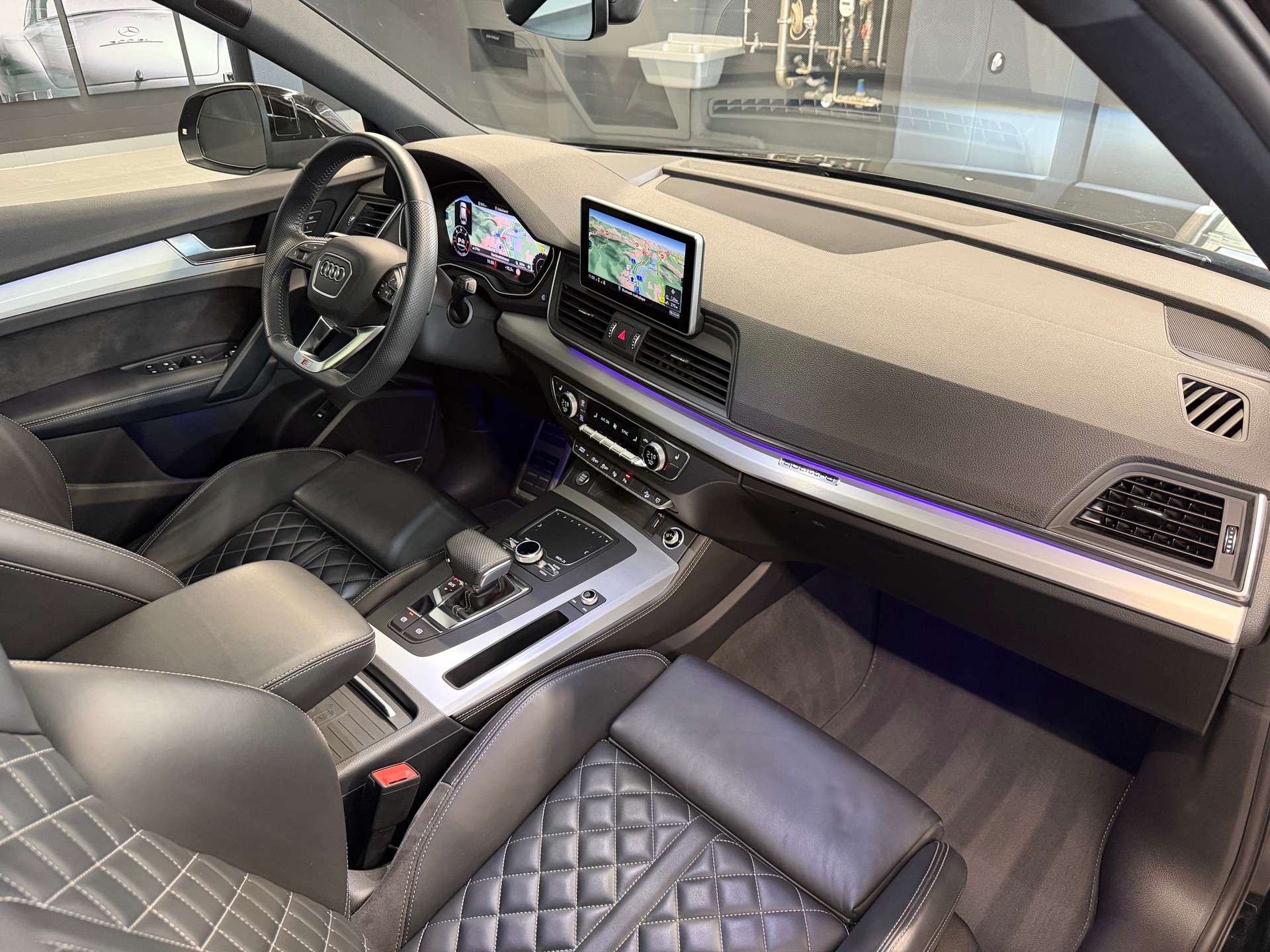 AUDI Q5 3.0 TDI sport S-Line quattro tiptronic-image-13