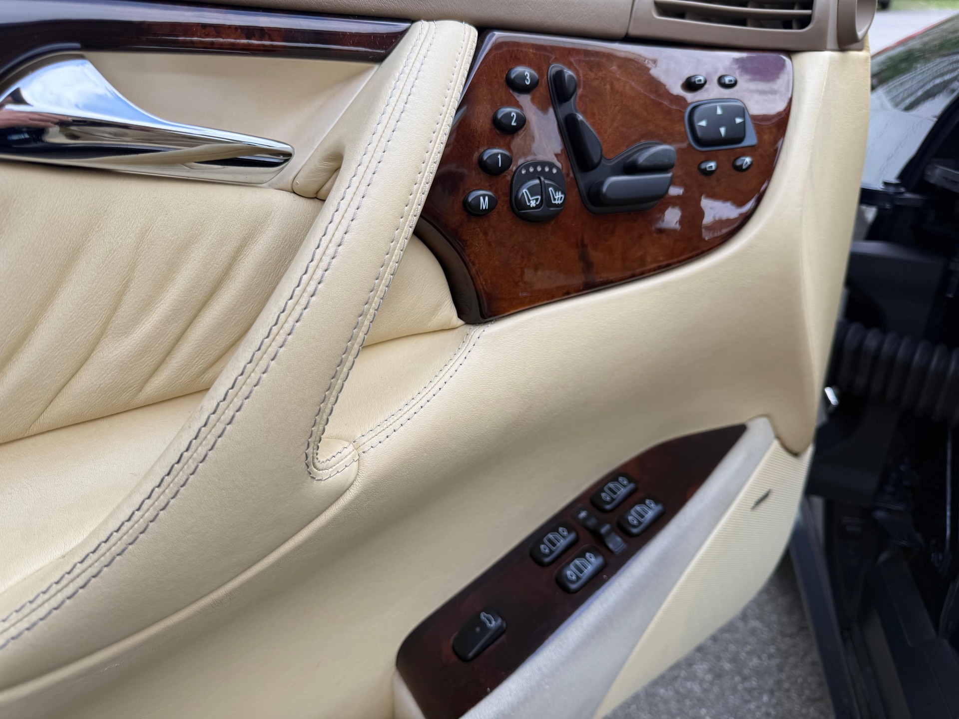 MERCEDES-BENZ CL 55 AMG Automatic-image-9